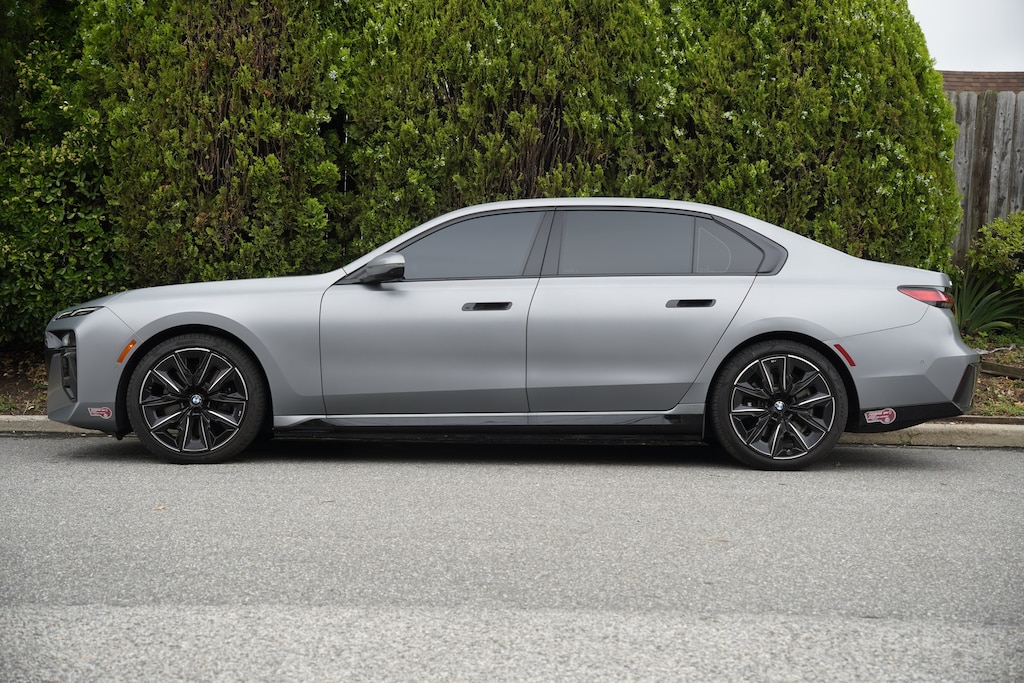 Used 2023 BMW i7 xDrive60 Sedan