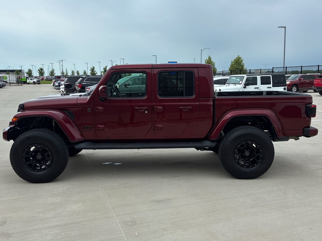 Used 2021 Jeep Gladiator Overland Truck Crew Cab