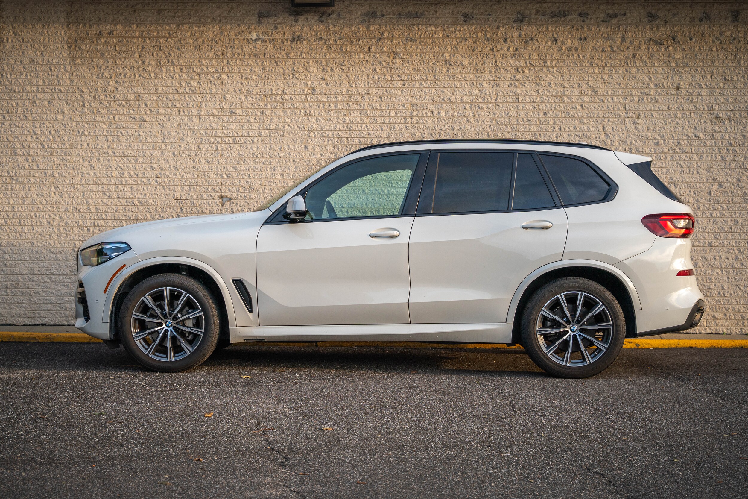 Used 2022 BMW X5 sDrive40i SUV
