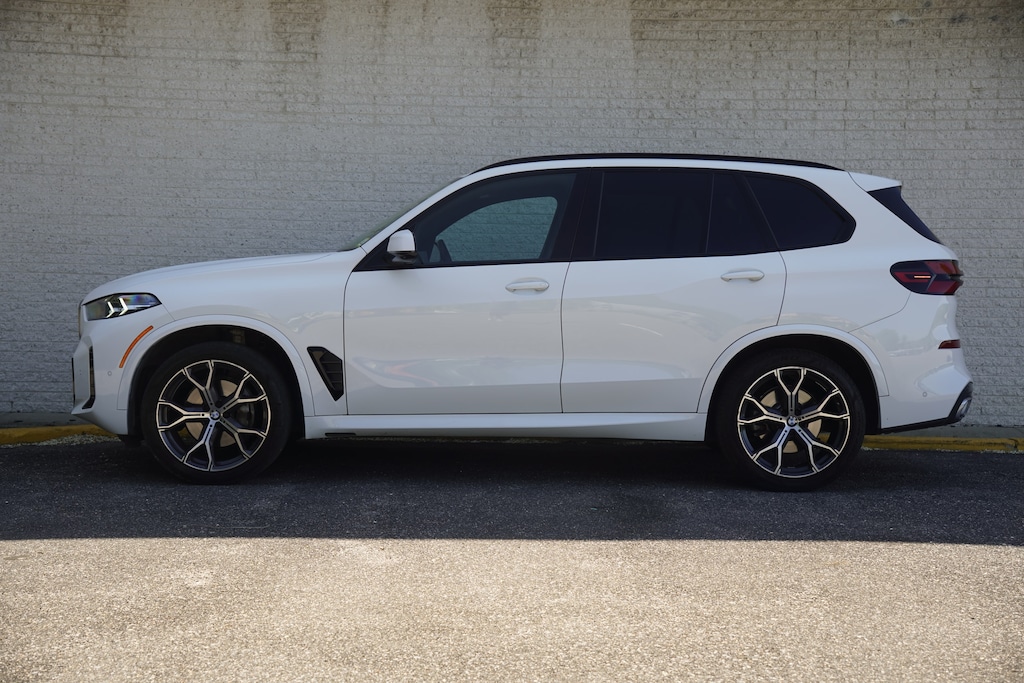 Used 2024 BMW X5 sDrive40i SUV