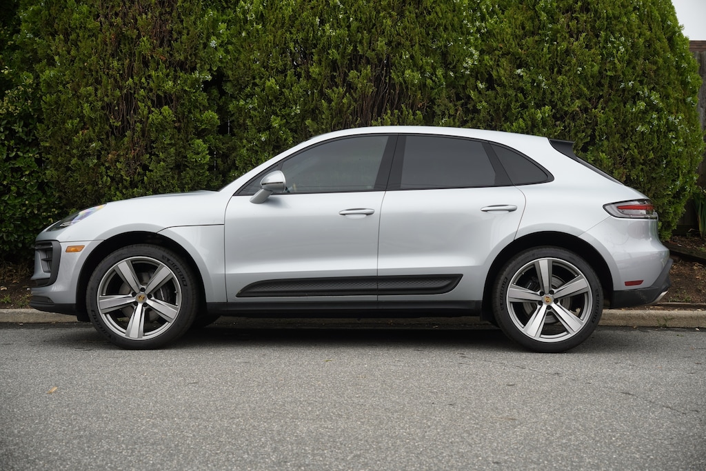 Used 2022 Porsche Macan SUV
