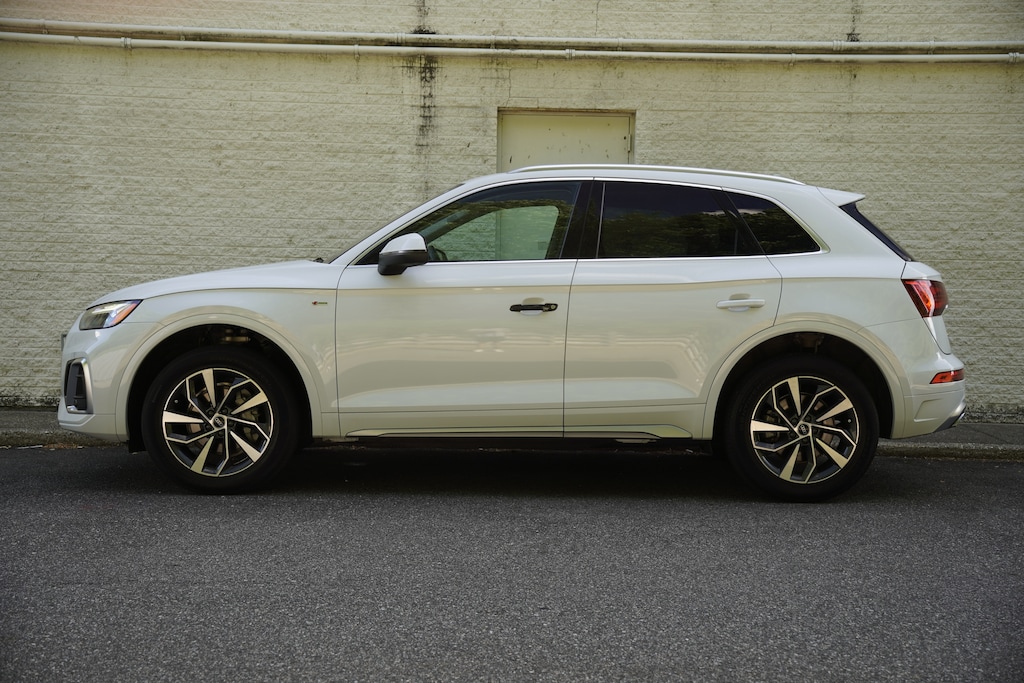 Used 2023 Audi Q5 45 S line Prestige SUV