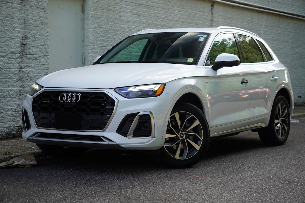 Used 2023 Audi Q5 45 S line Prestige SUV