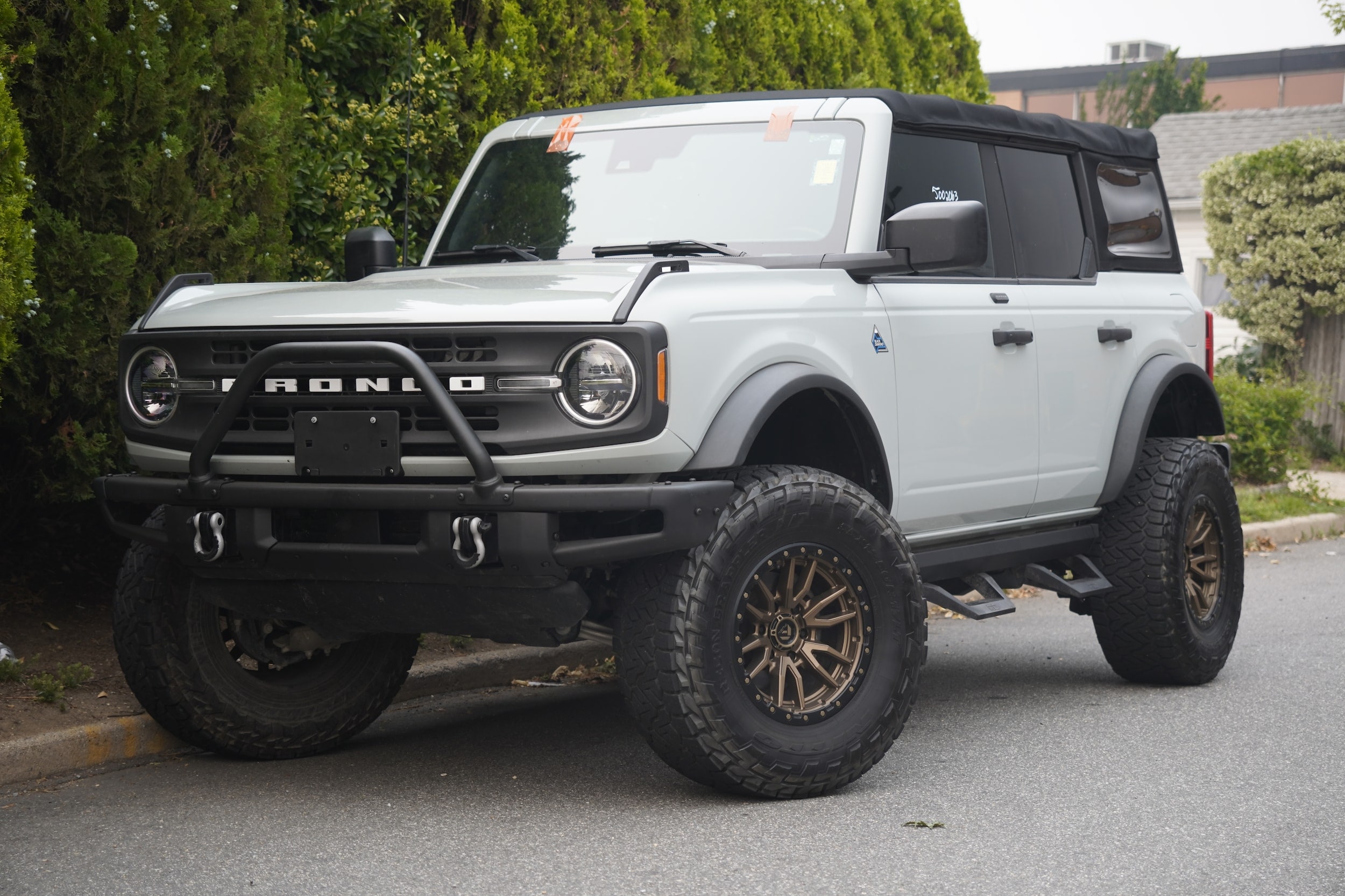 2021 Ford Bronco Advanced 4-Door 4WD