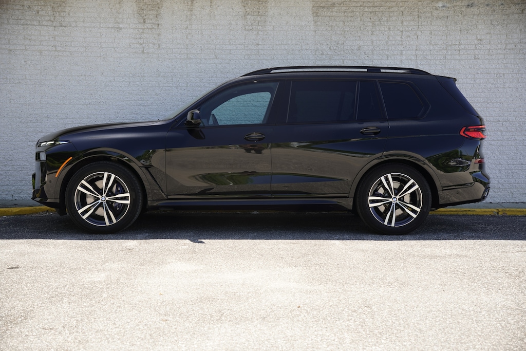 Used 2024 BMW X7 xDrive40i SUV