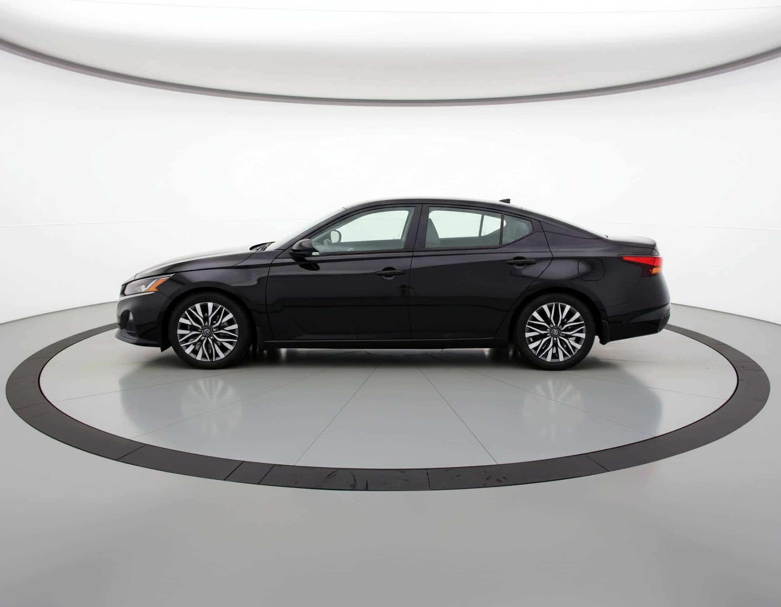 Thumbnail: 2025 Nissan Altima - 4