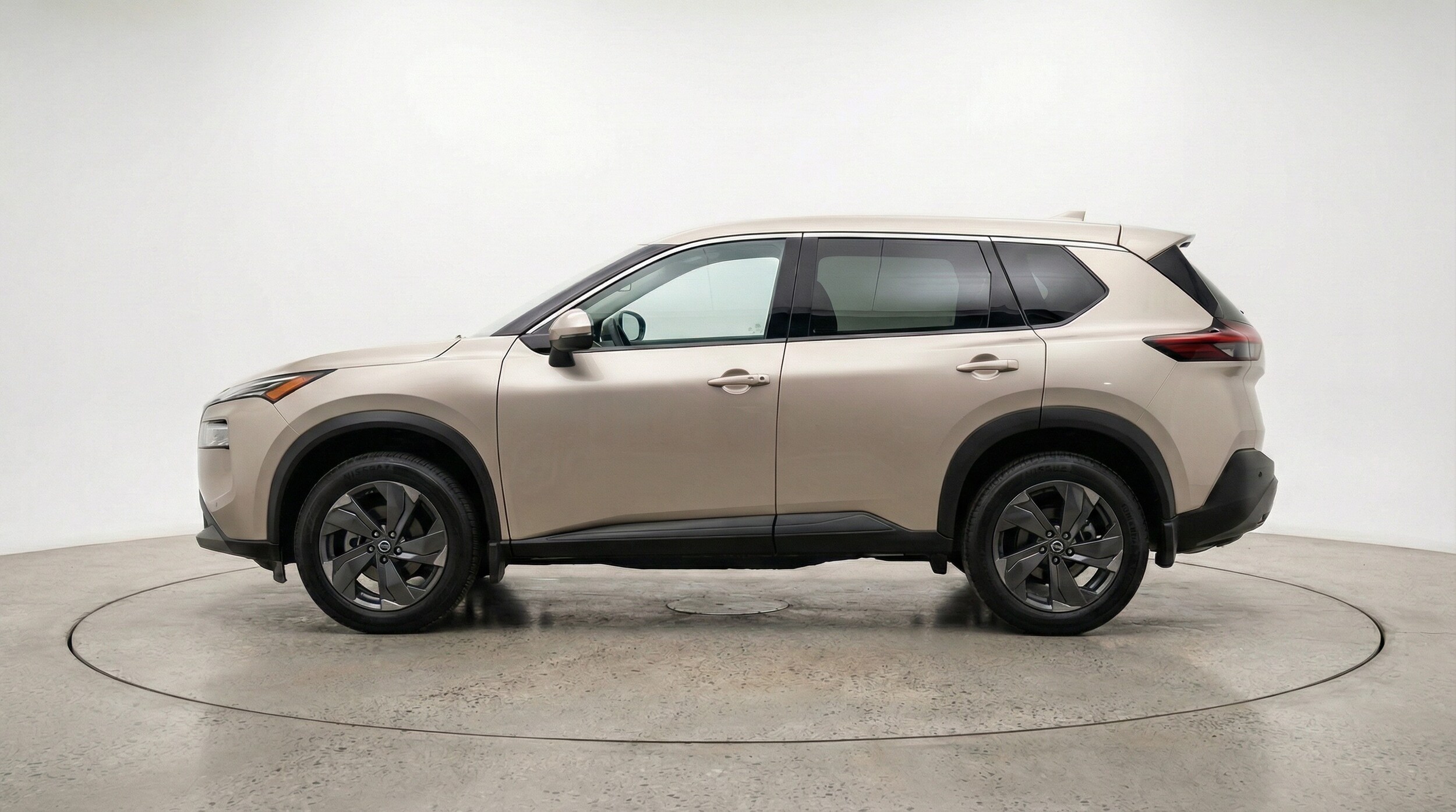 Thumbnail: 2025 Nissan Rogue - 4