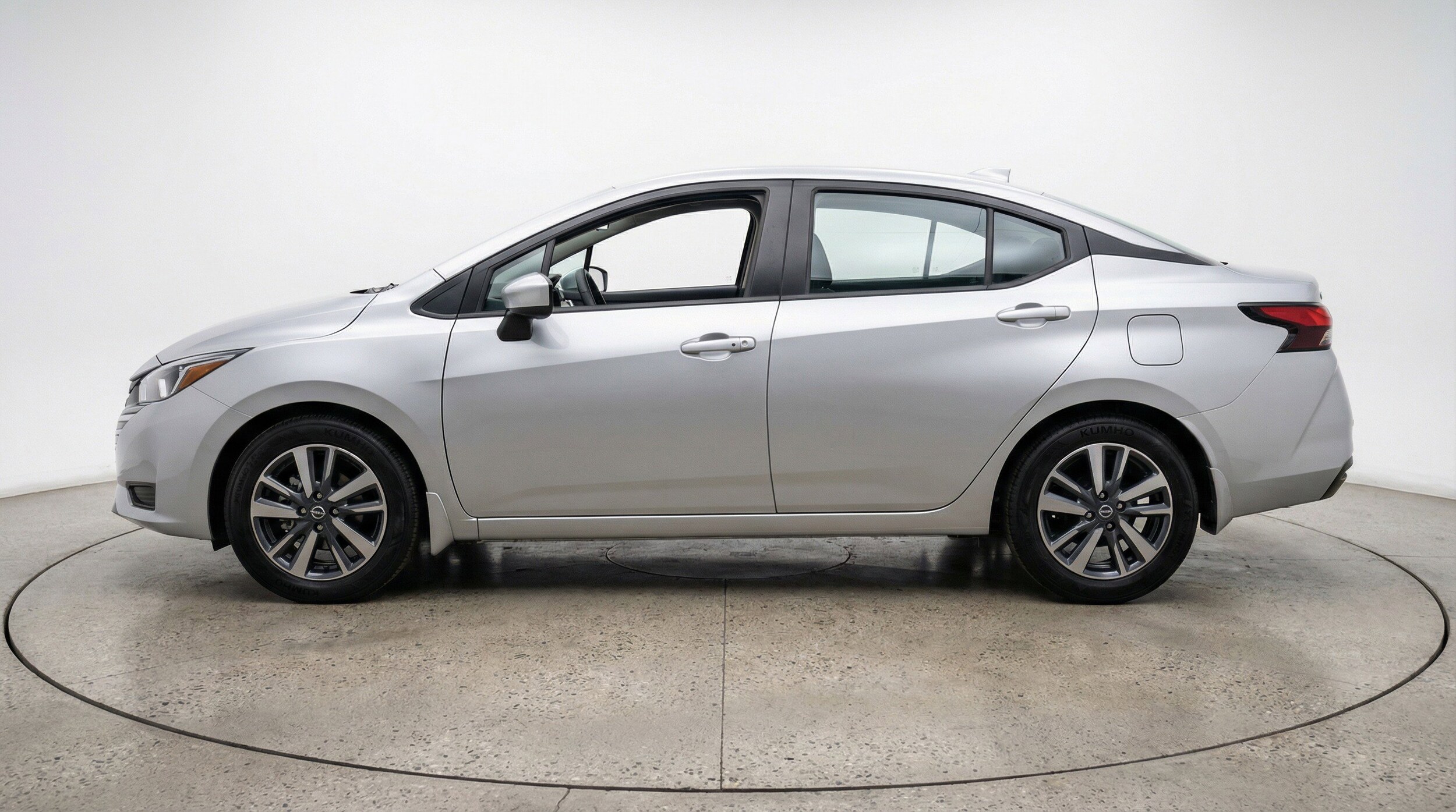 Thumbnail: 2025 Nissan Versa - 5