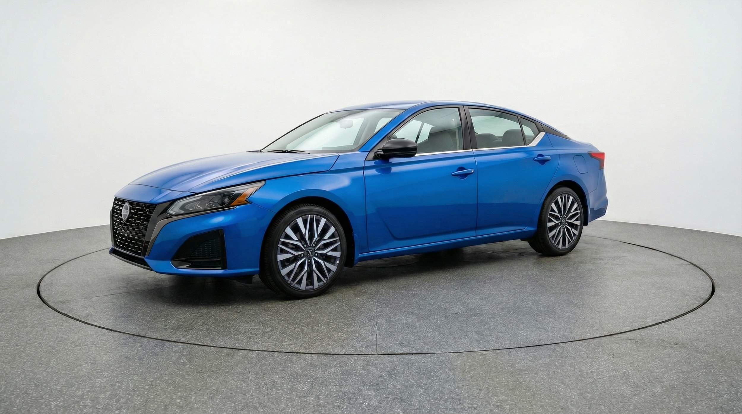 Thumbnail: 2025 Nissan Altima - 3