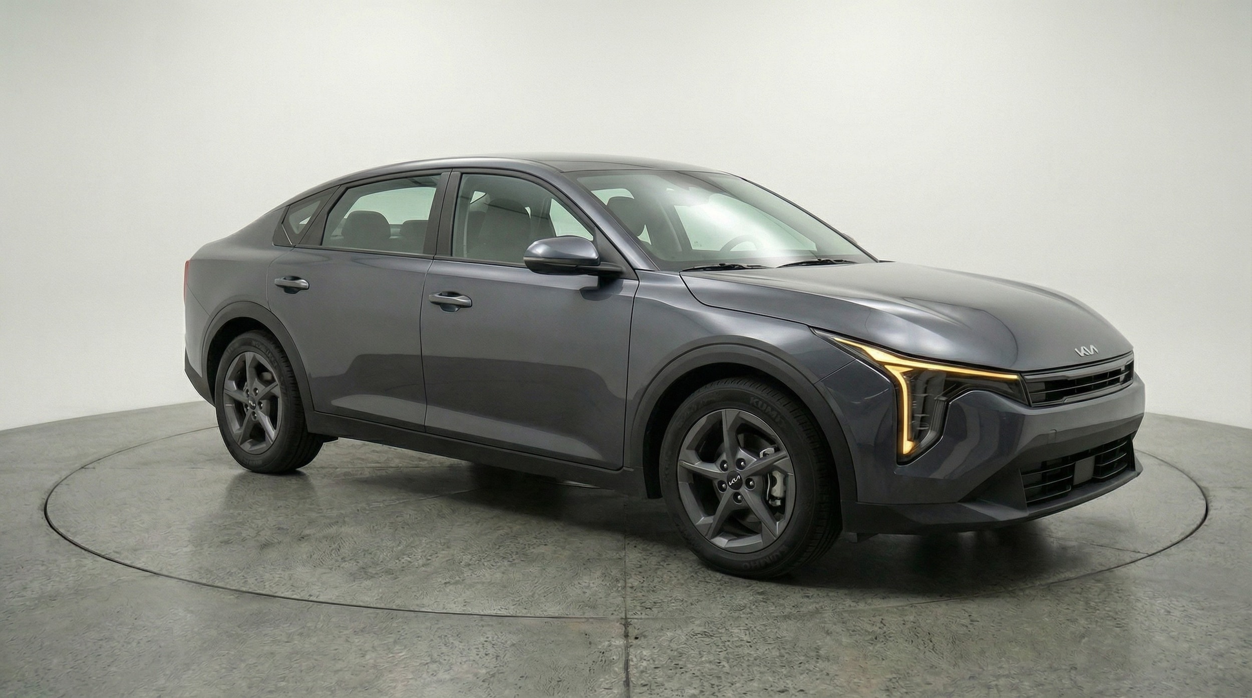 Thumbnail: 2025 Kia K4 - 1