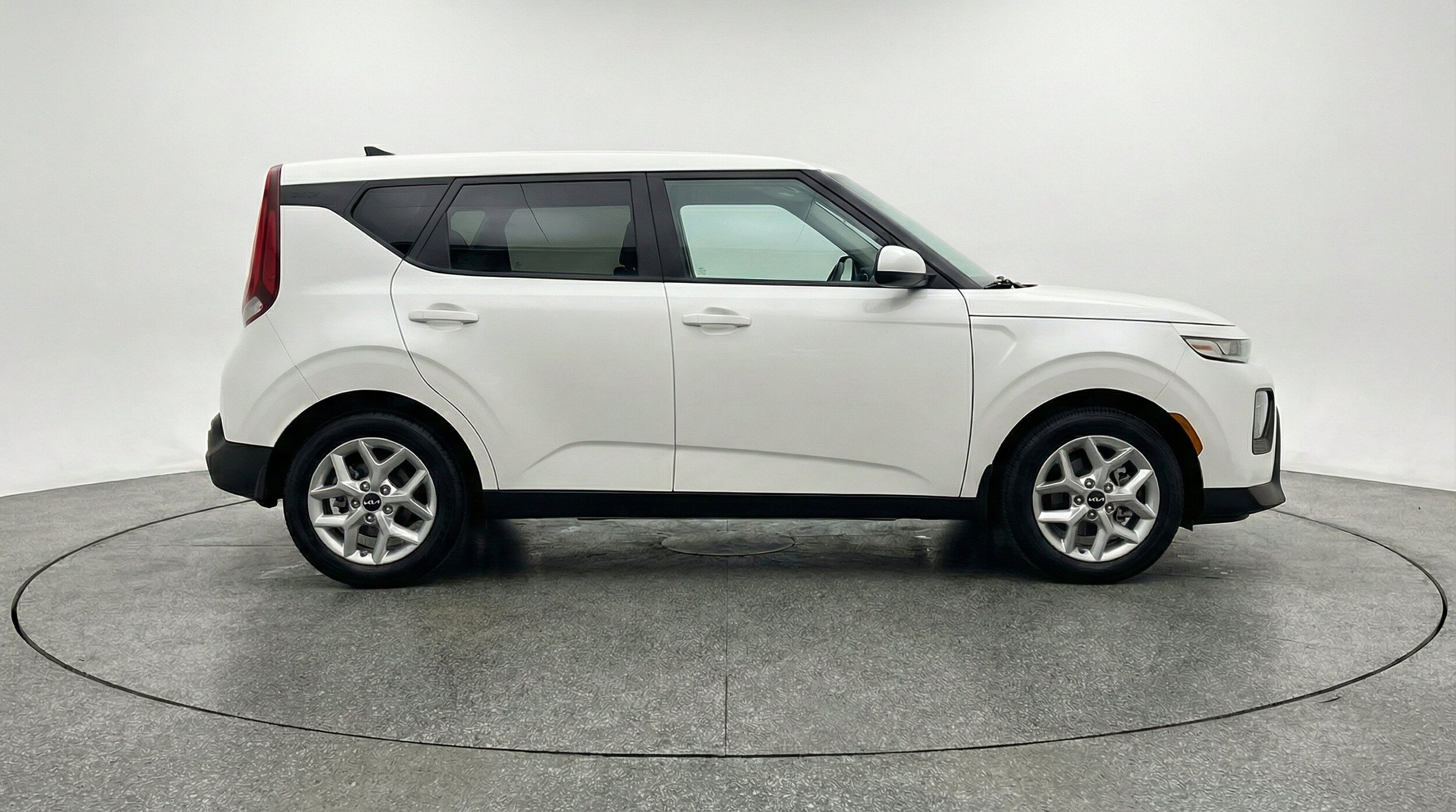 Thumbnail: 2025 Kia Soul - 11