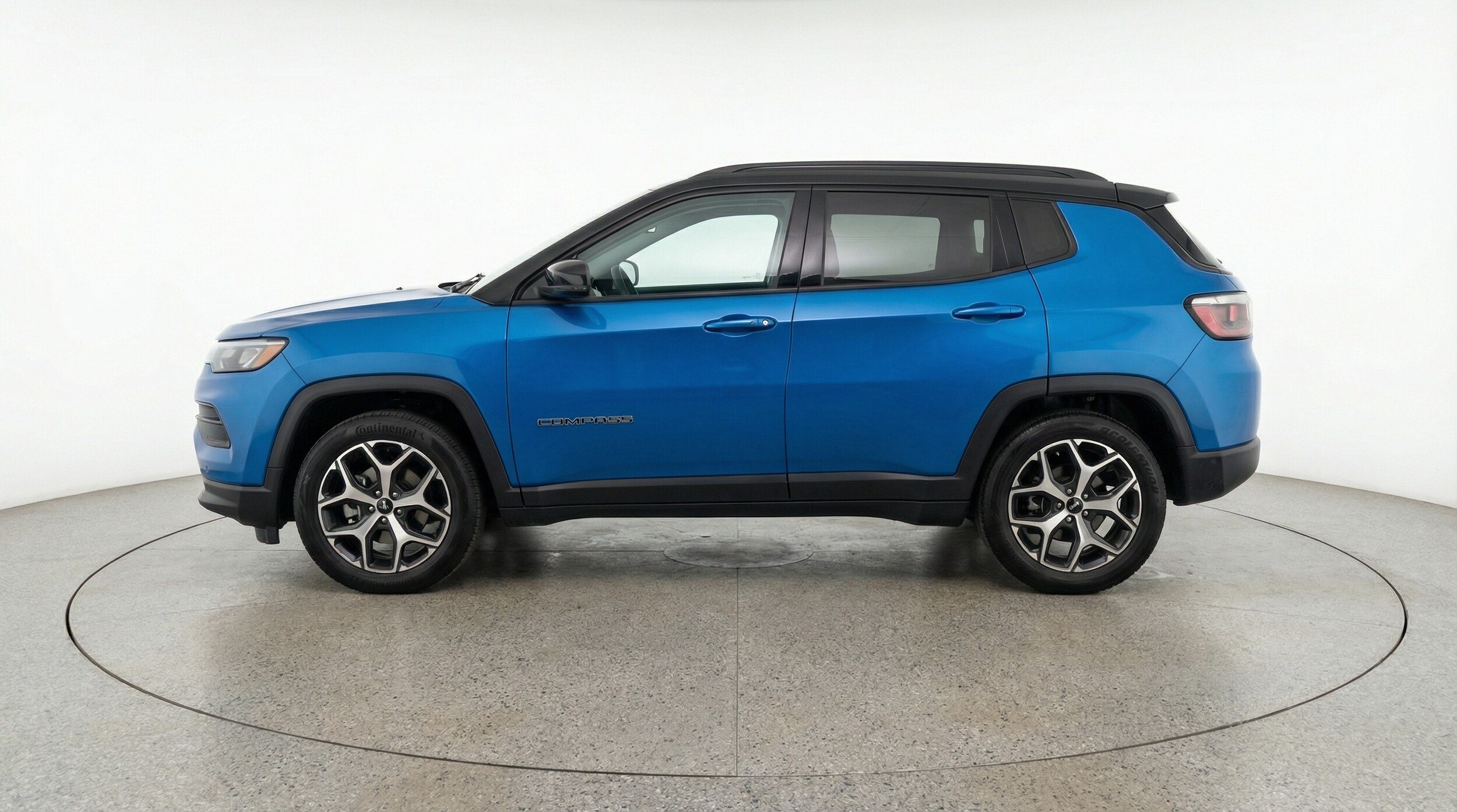 Thumbnail: 2025 Jeep Compass - 4