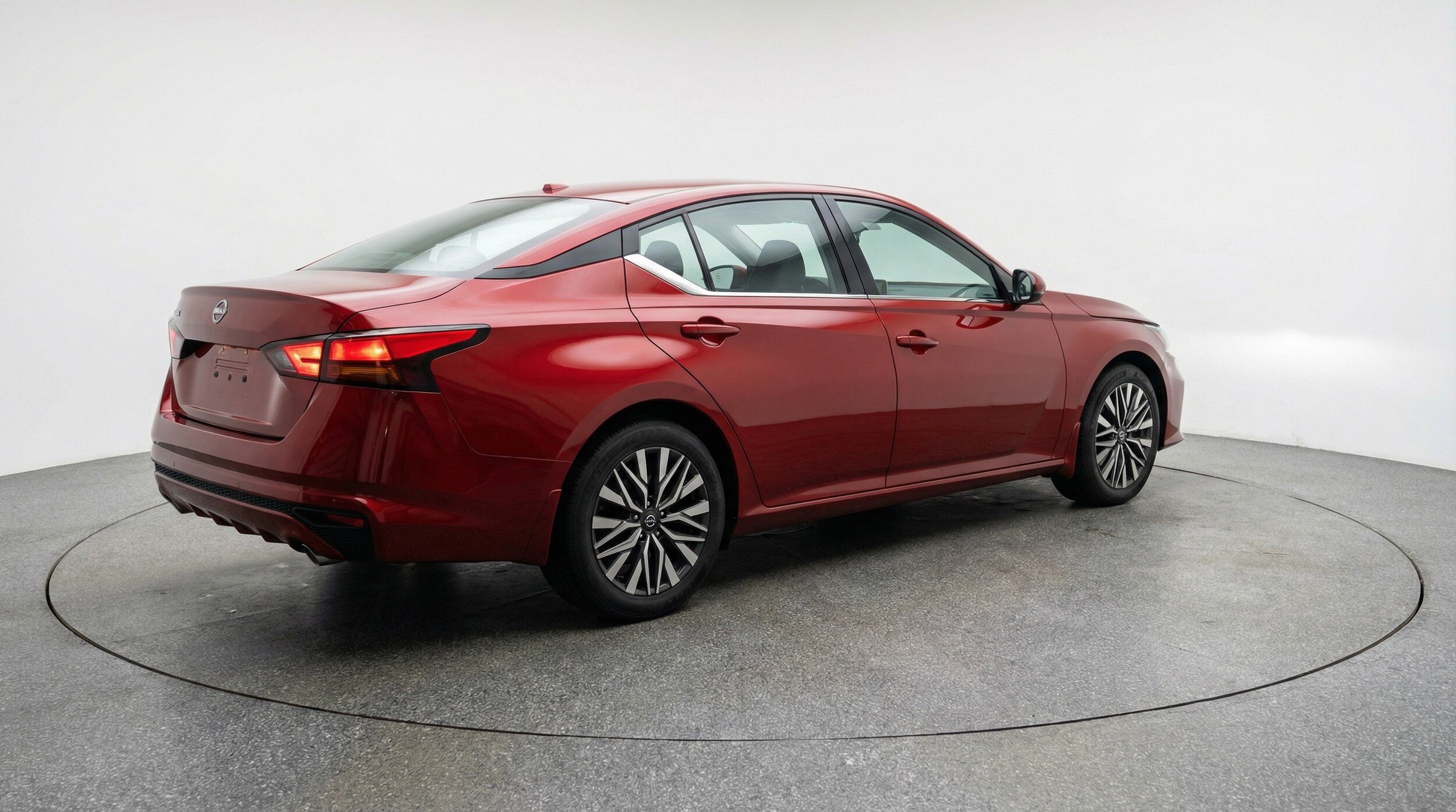 Thumbnail: 2025 Nissan Altima - 9