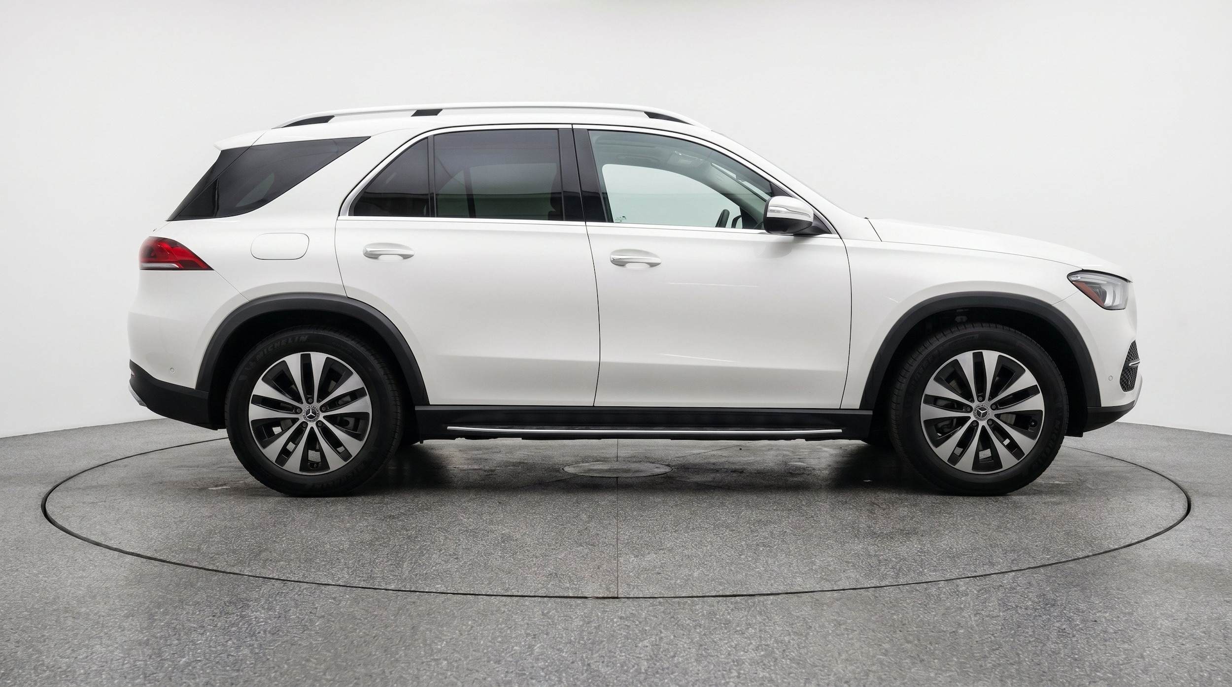 Thumbnail: 2026 Mercedes-Benz GLE - 11