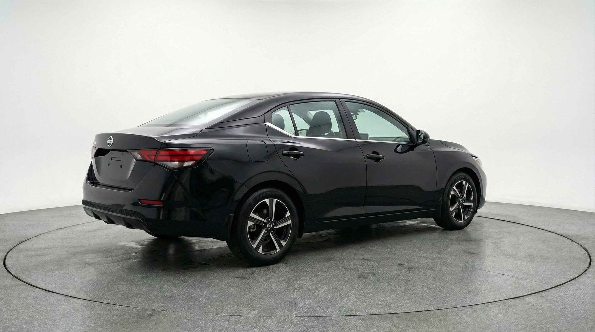 Thumbnail: 2025 Nissan Sentra - 9