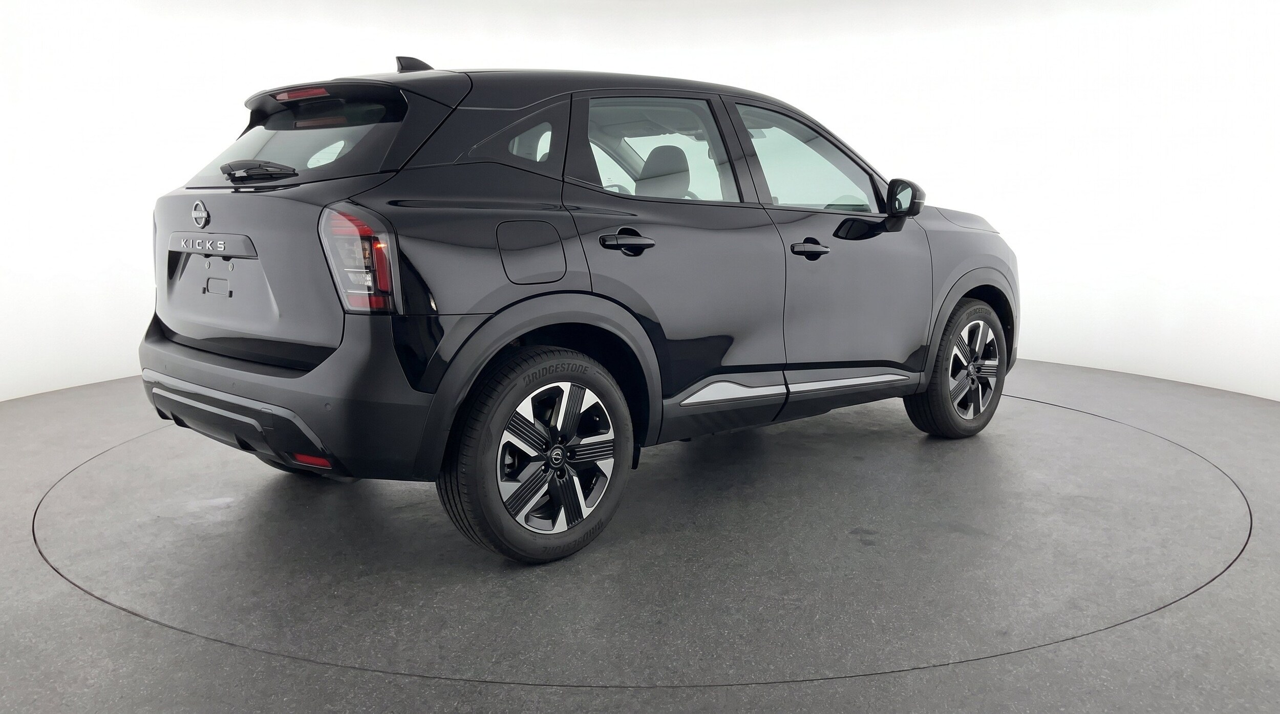 Thumbnail: 2026 Nissan Kicks - 9