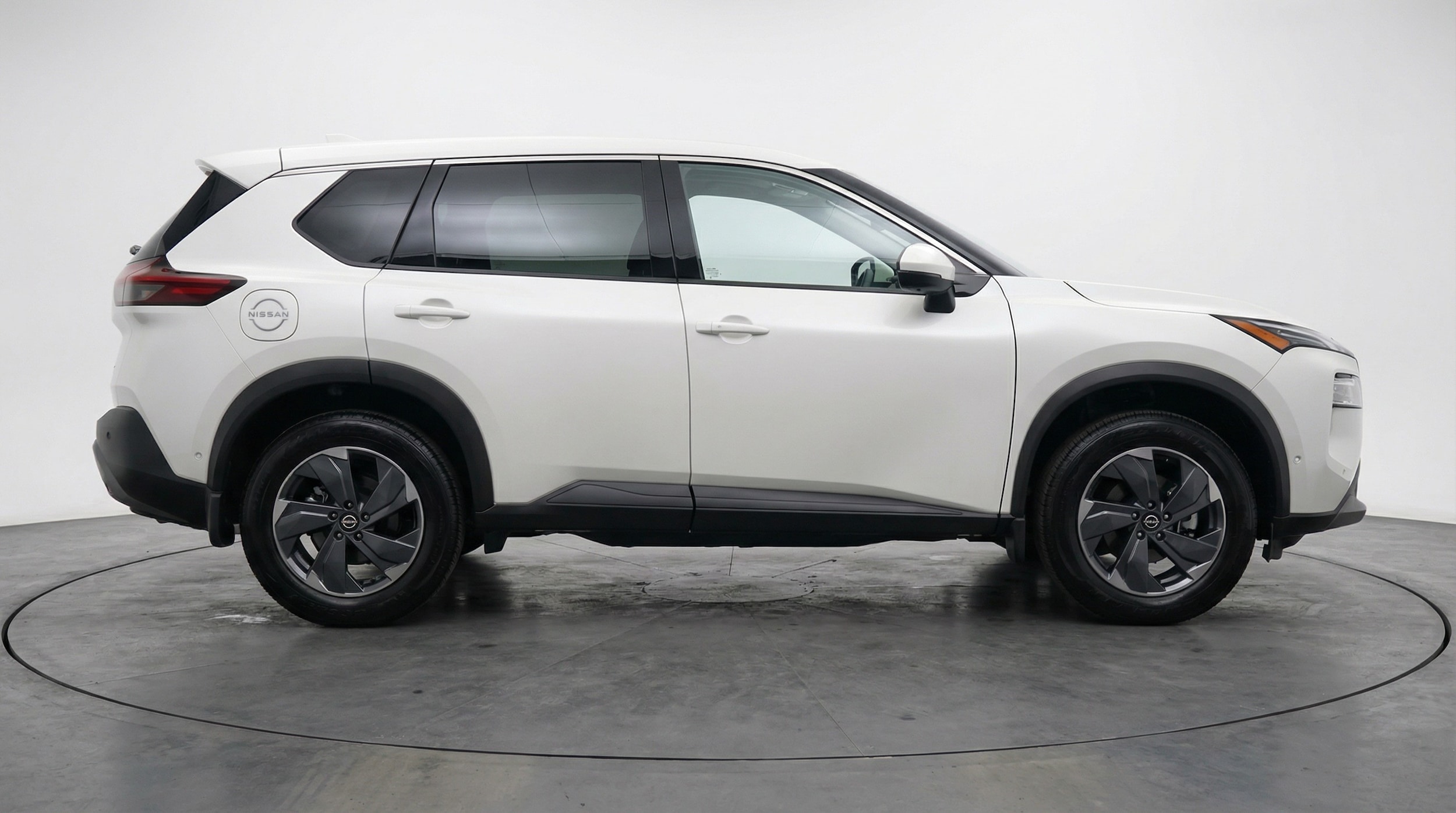 Thumbnail: 2025 Nissan Rogue - 8