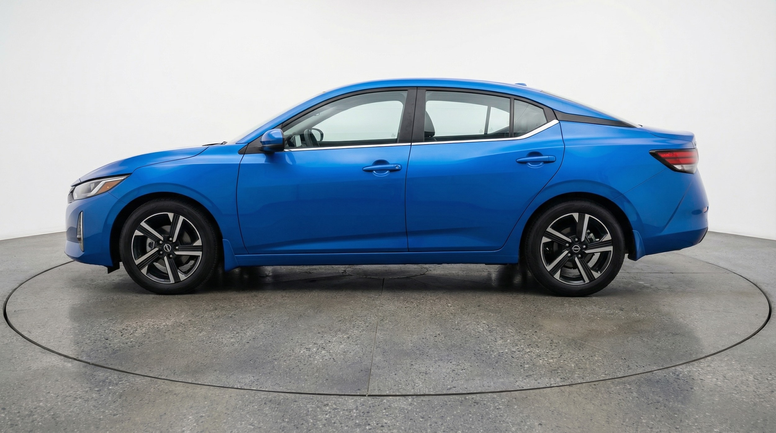 Thumbnail: 2025 Nissan Sentra - 4