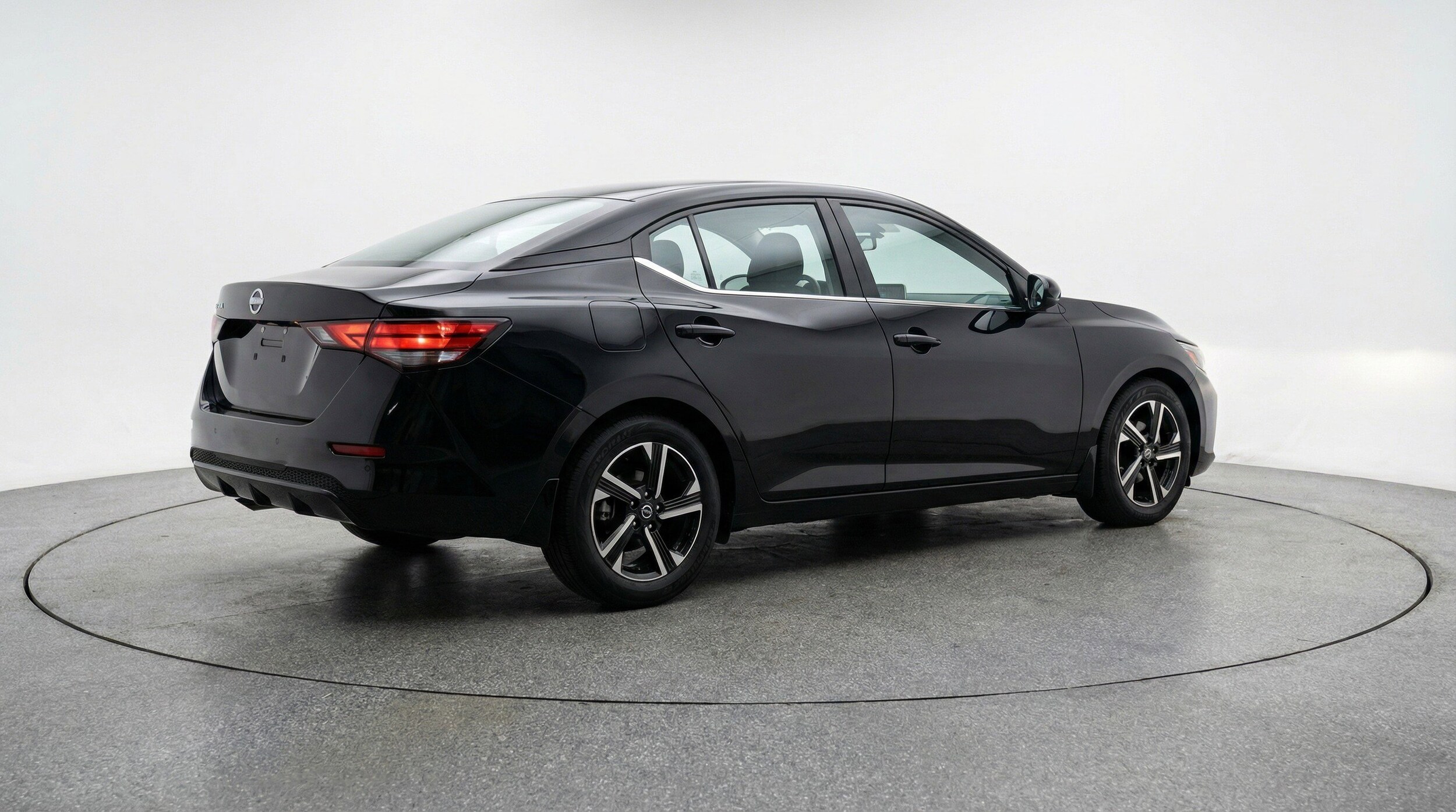 Thumbnail: 2025 Nissan Sentra - 9