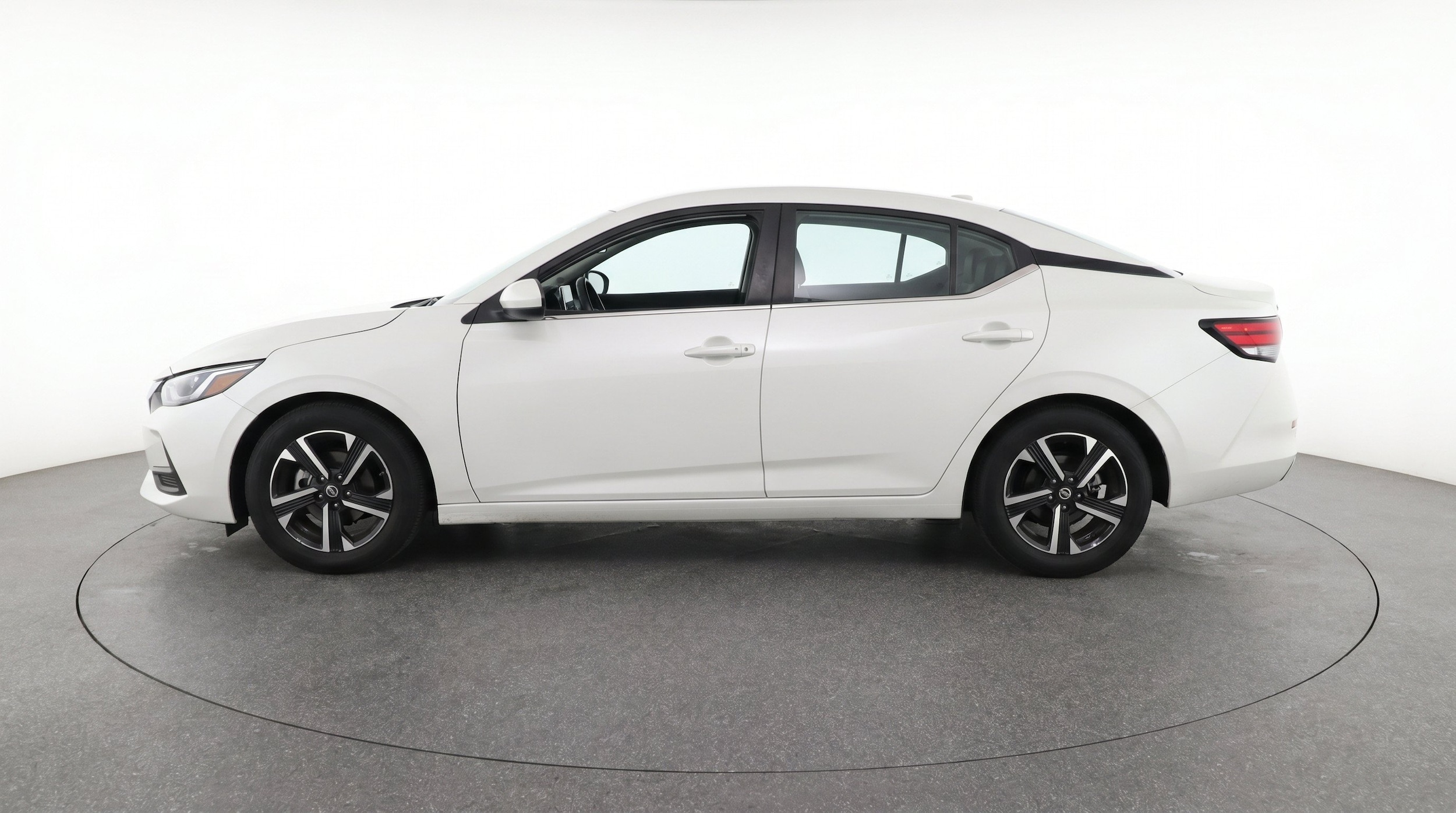 Thumbnail: 2025 Nissan Sentra - 5