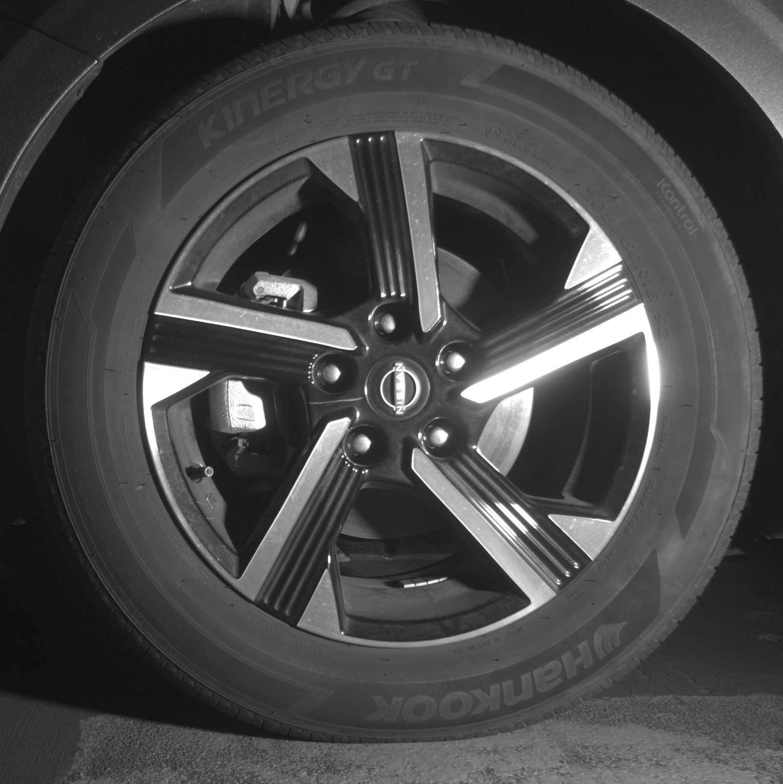 Thumbnail: 2025 Nissan Sentra - 9