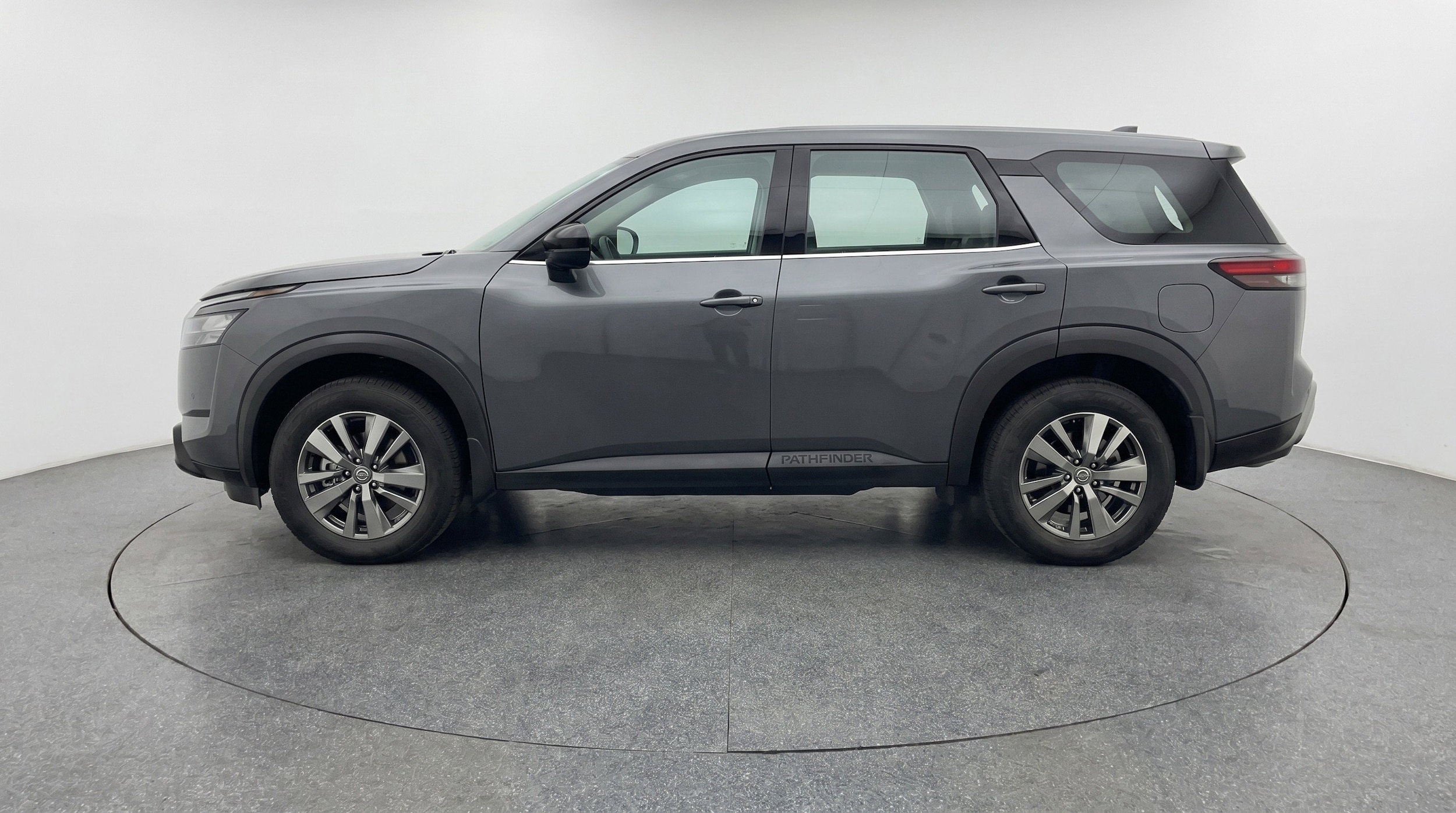 Thumbnail: 2025 Nissan Pathfinder - 5