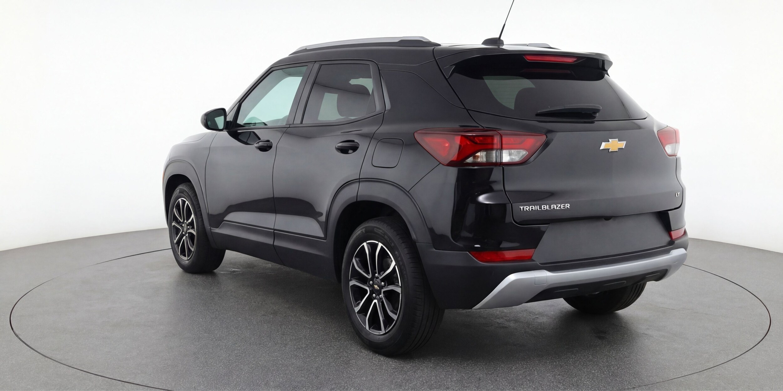 Thumbnail: 2025 Chevrolet TrailBlazer - 5