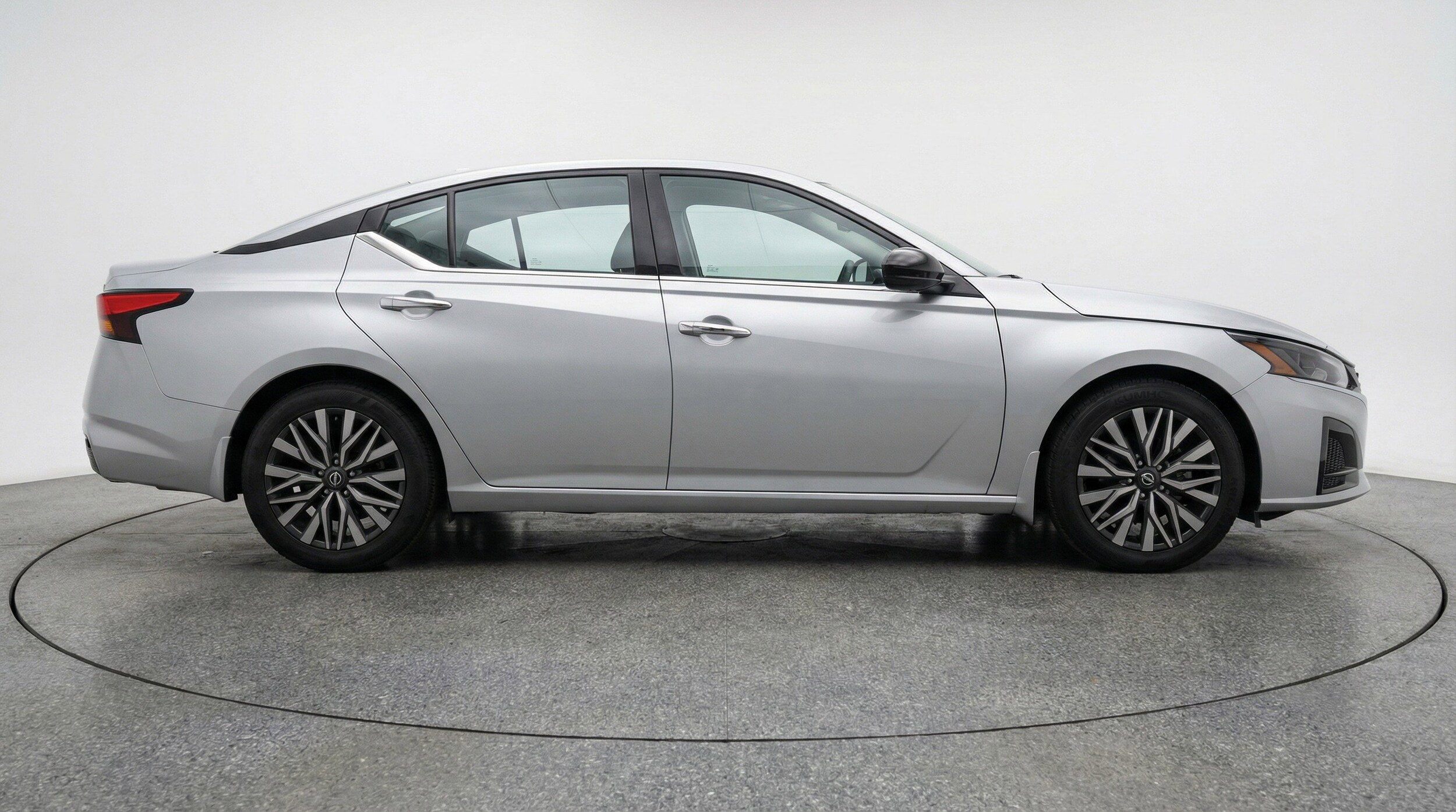 Thumbnail: 2025 Nissan Altima - 11