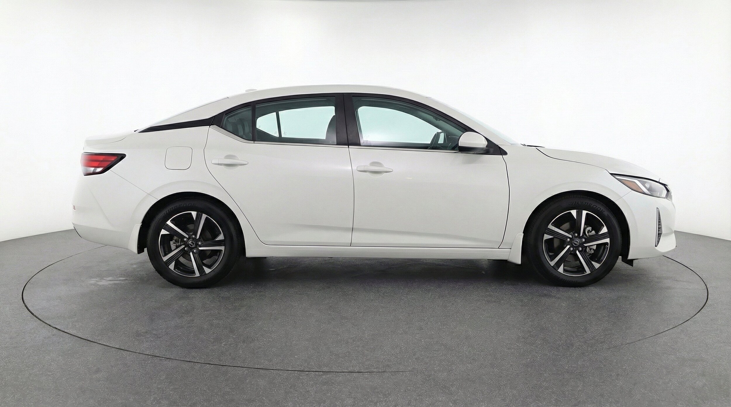 Thumbnail: 2025 Nissan Sentra - 11