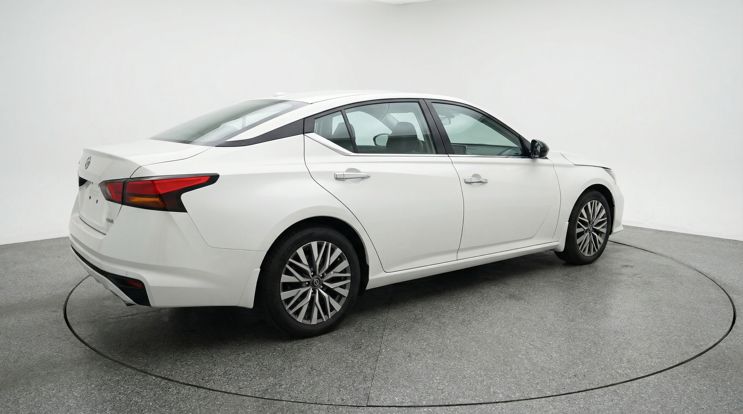 Thumbnail: 2025 Nissan Altima - 7