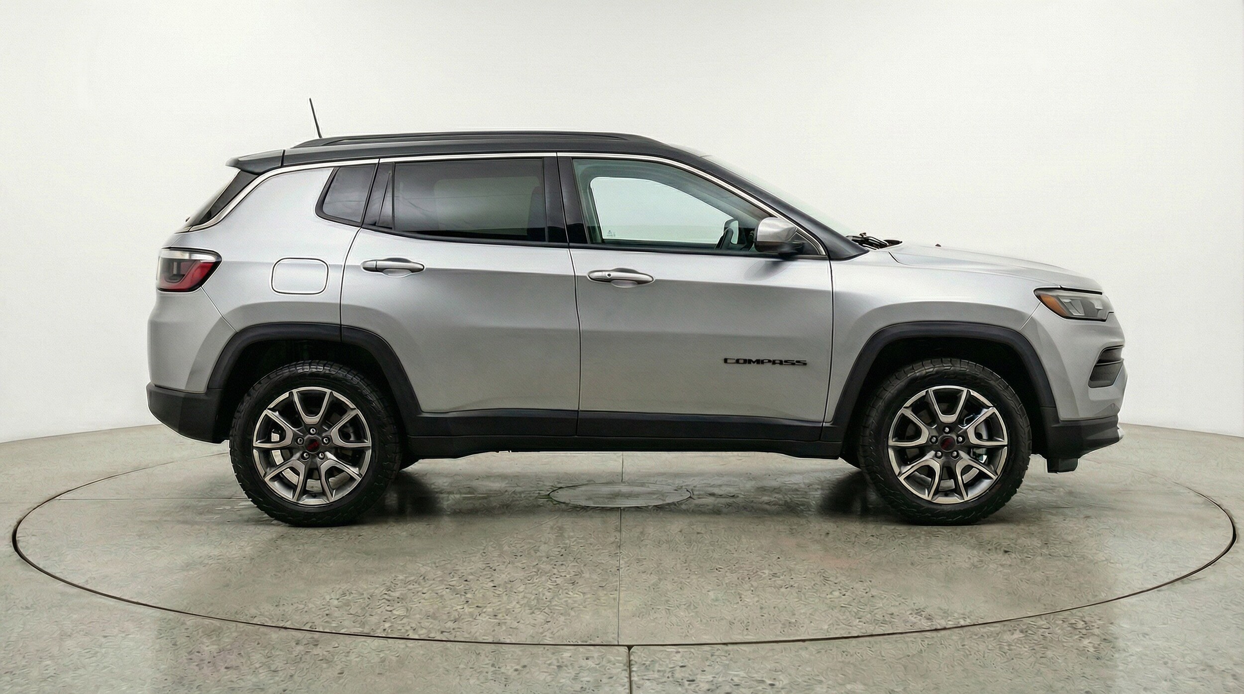 Thumbnail: 2025 Jeep Compass - 11