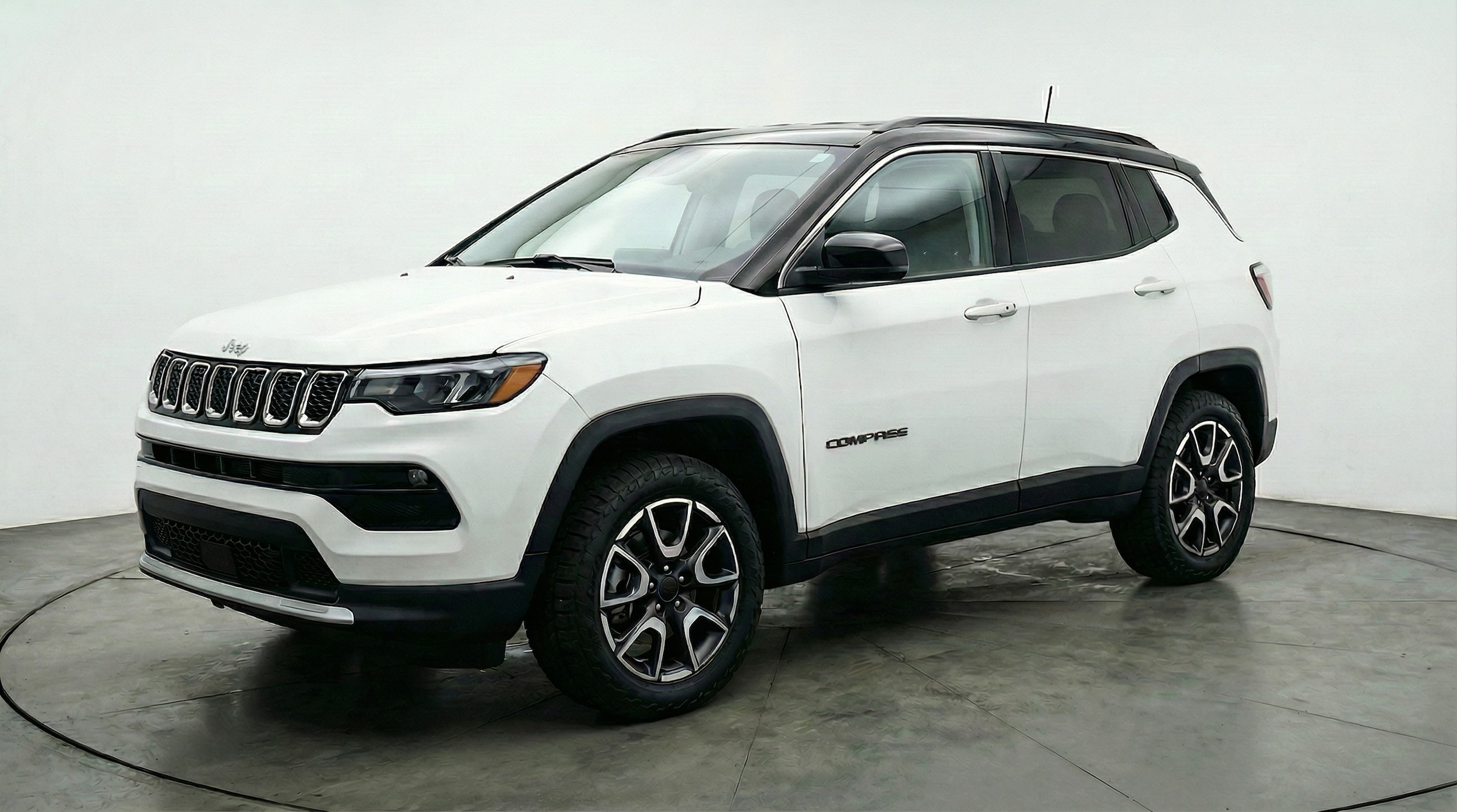 Thumbnail: 2025 Jeep Compass - 3