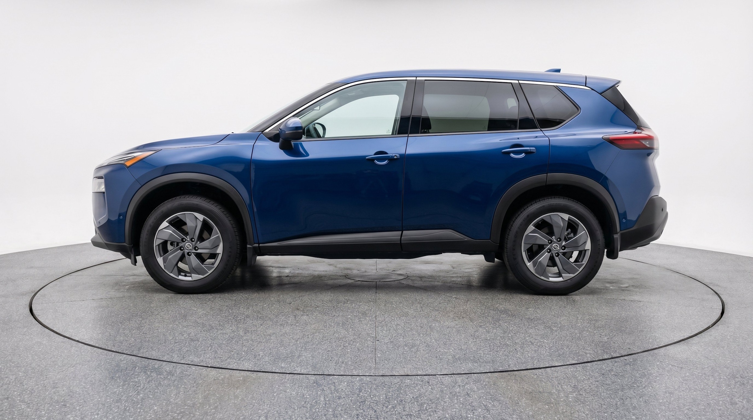 Thumbnail: 2025 Nissan Rogue - 5