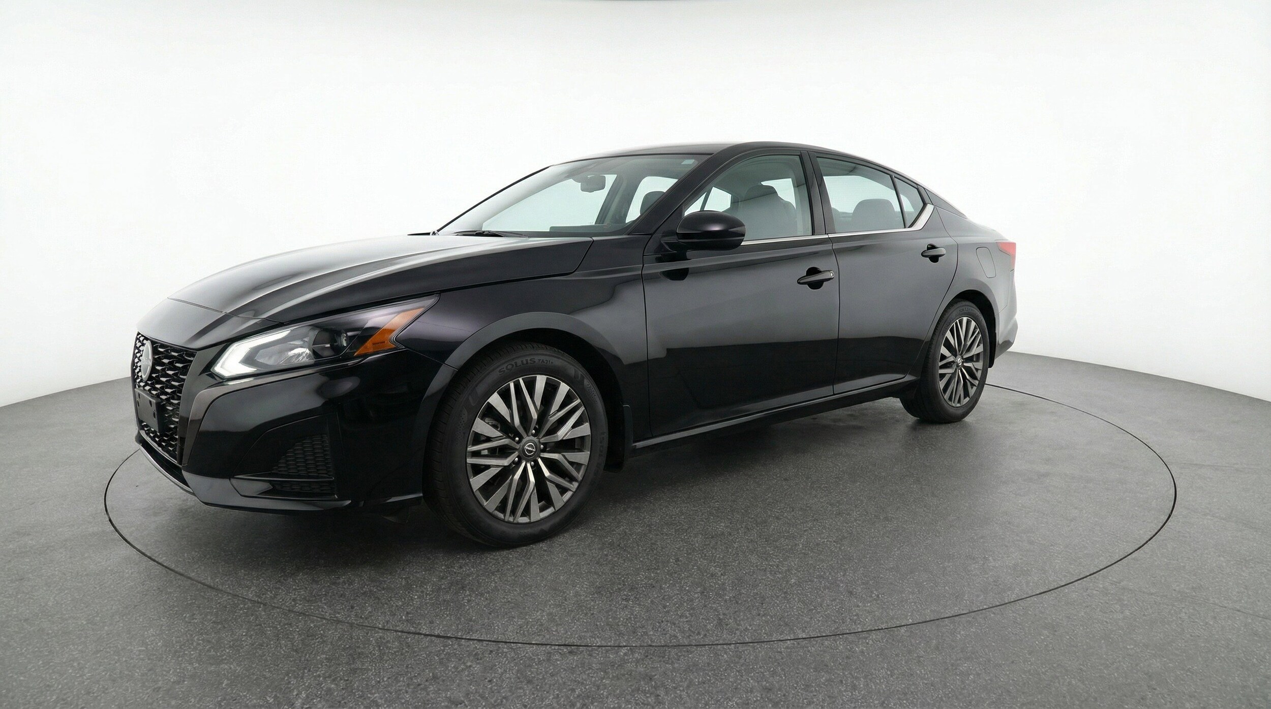 Thumbnail: 2025 Nissan Altima - 3