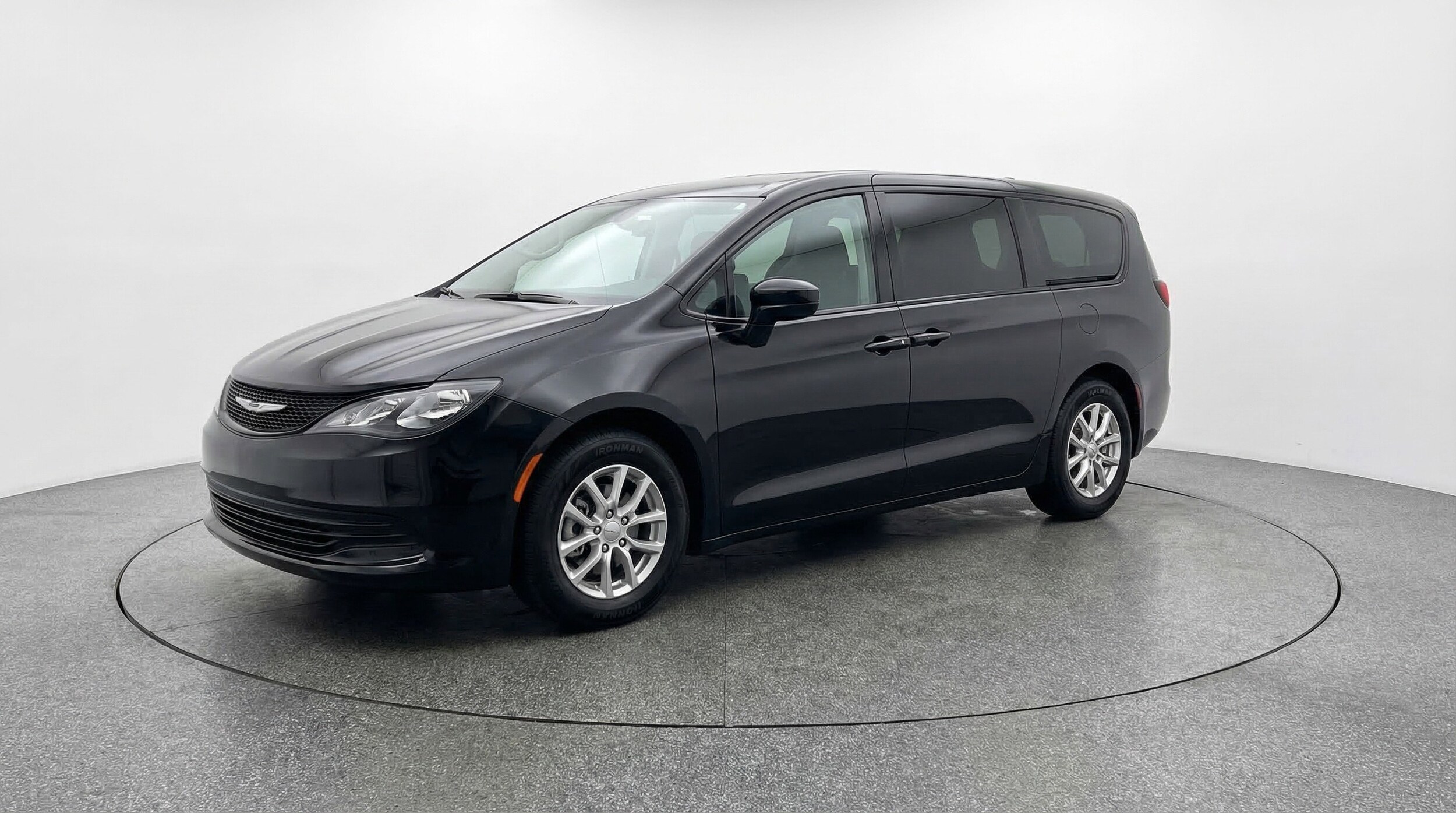 Thumbnail: 2024 Chrysler Voyager - 3