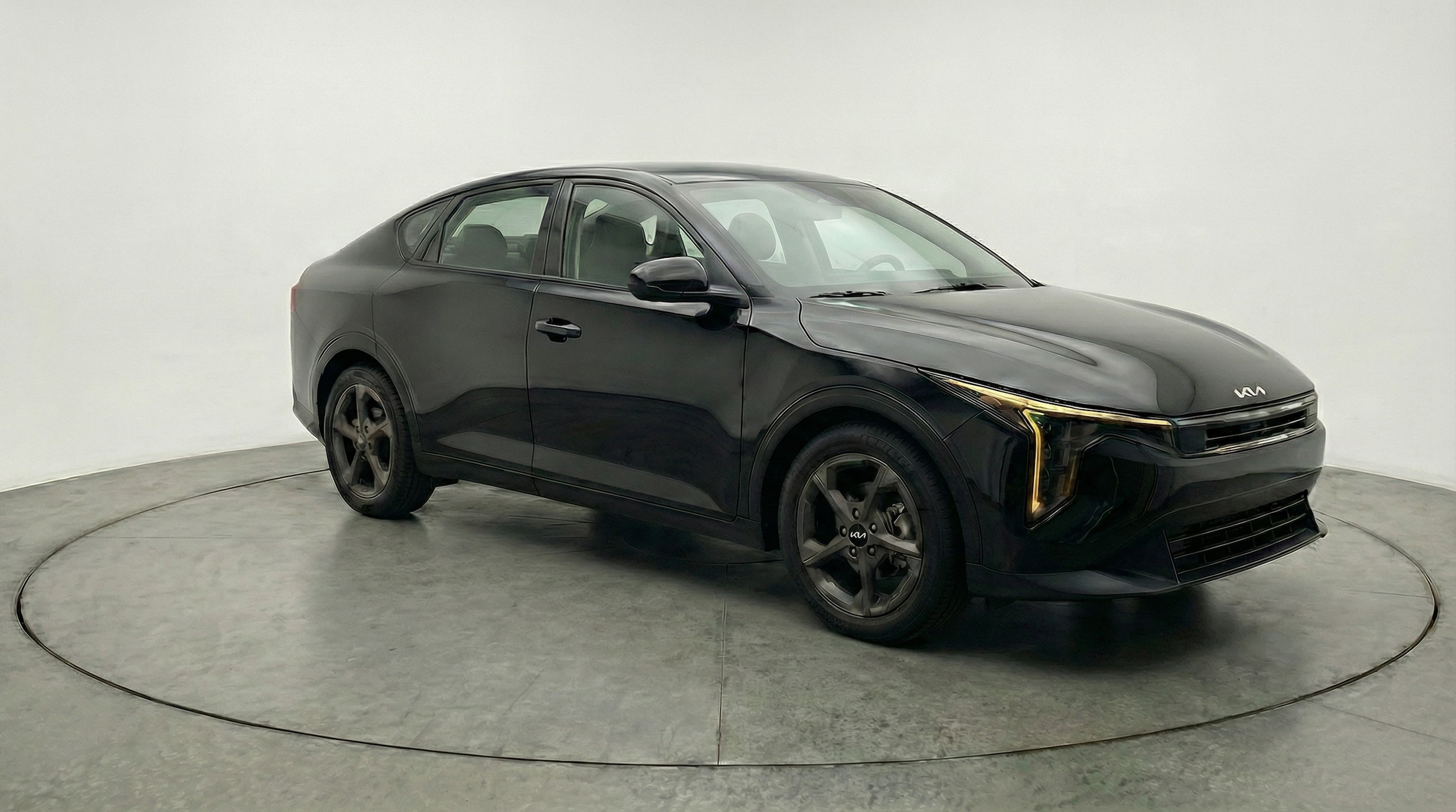 Thumbnail: 2025 Kia K4 - 1