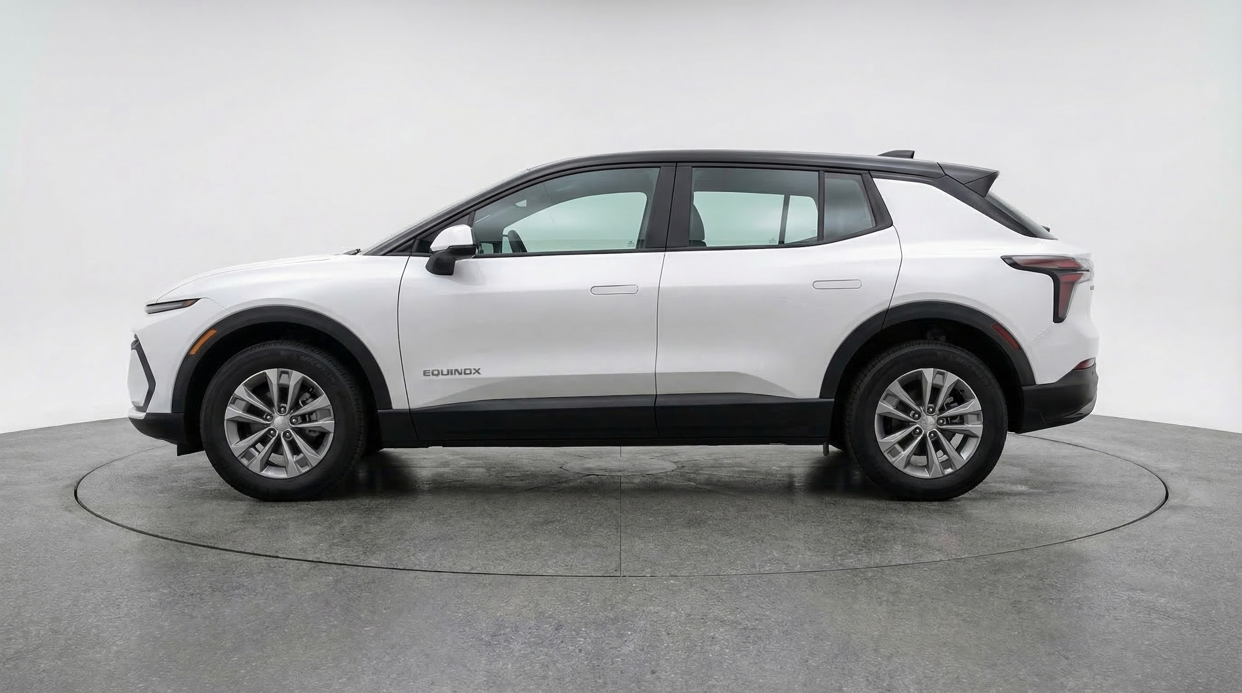 Thumbnail: 2025 Chevrolet Equinox - 4