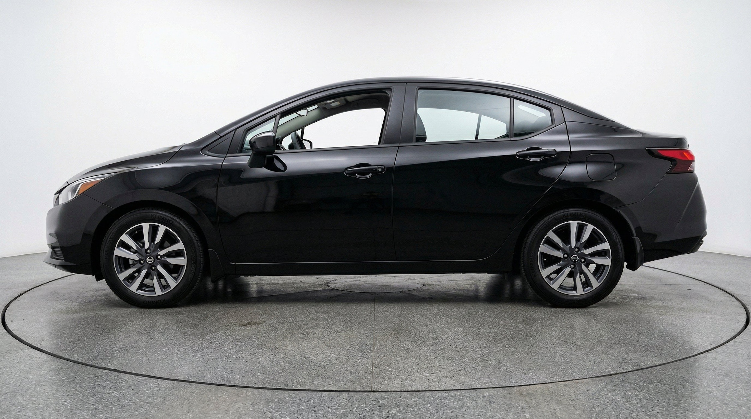 Thumbnail: 2025 Nissan Versa - 5