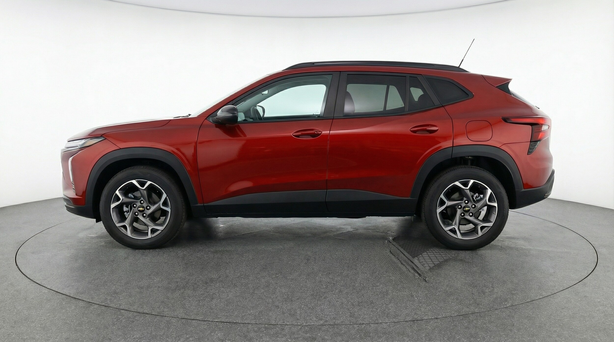 Thumbnail: 2025 Chevrolet Trax - 4
