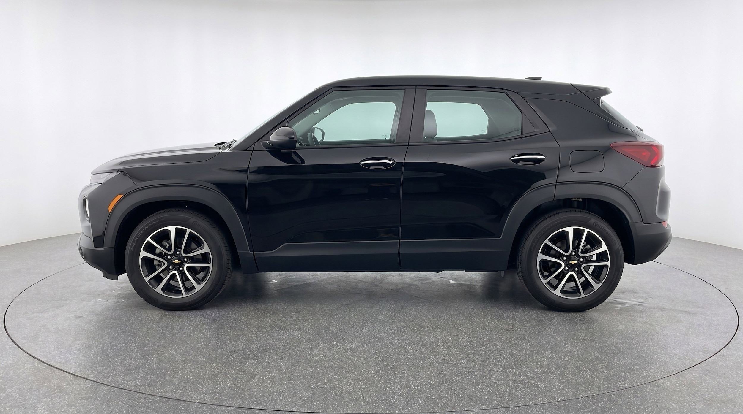 Thumbnail: 2025 Chevrolet TrailBlazer - 5