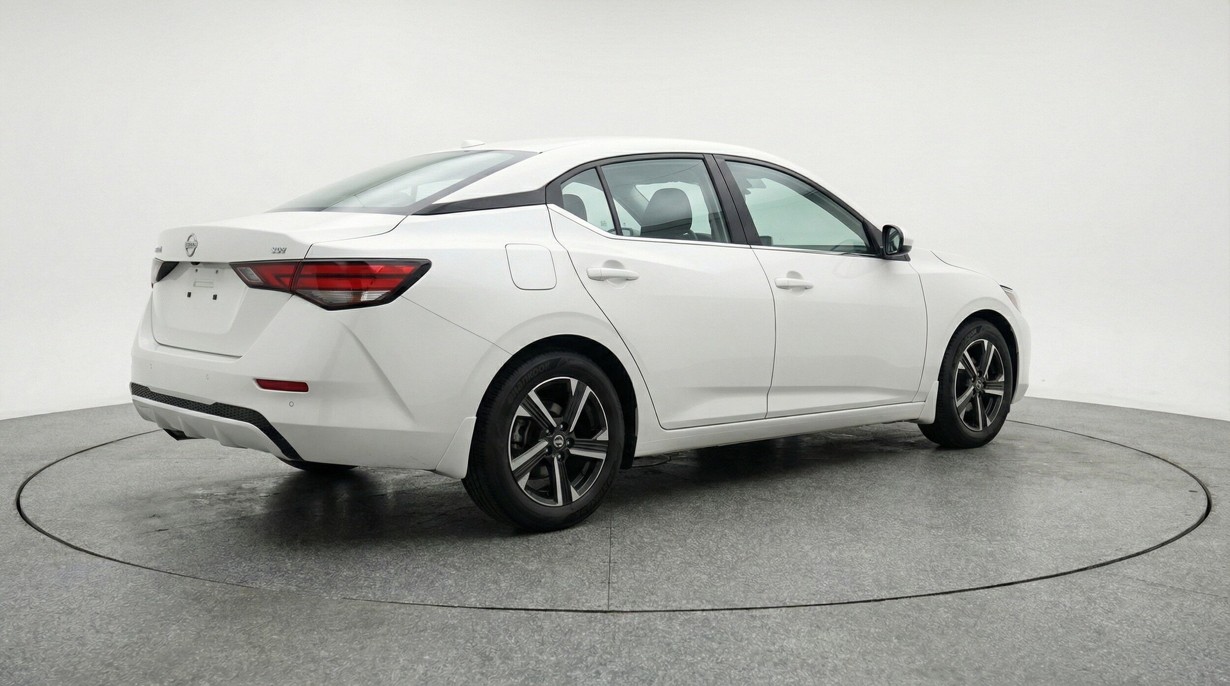 Thumbnail: 2025 Nissan Sentra - 9