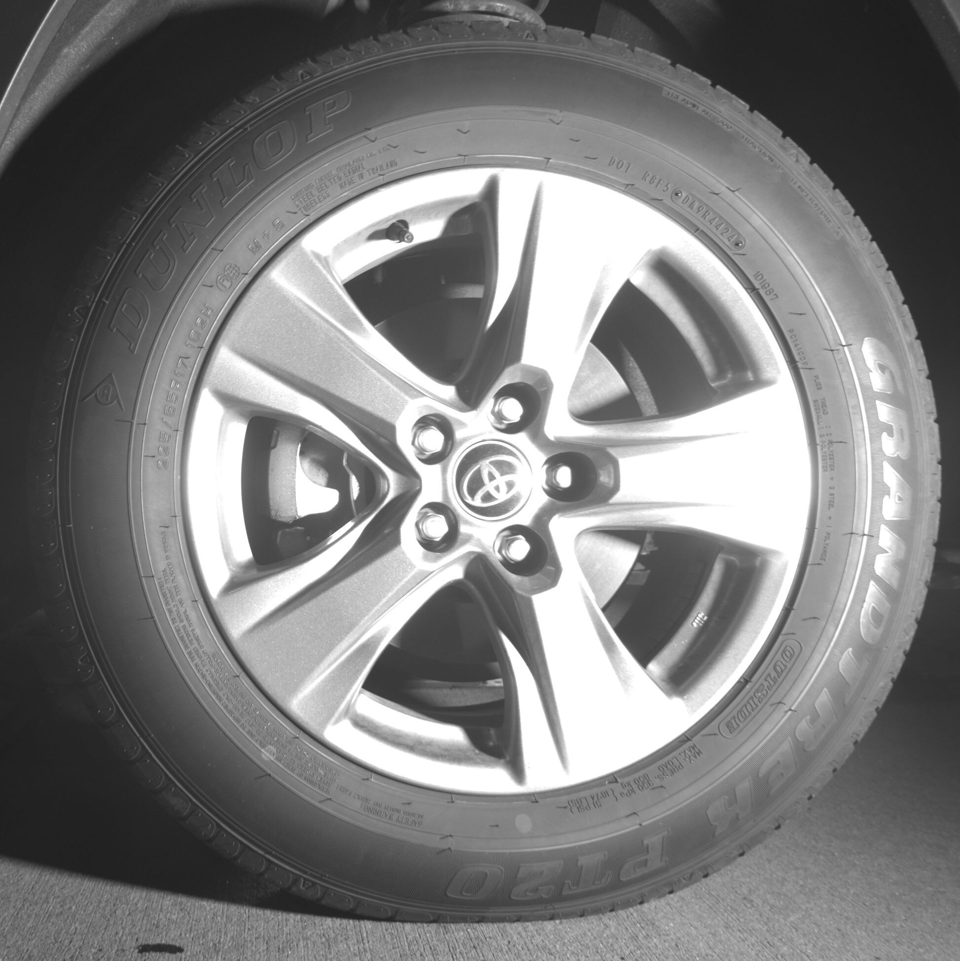 Thumbnail: 2025 Toyota RAV4 - 9