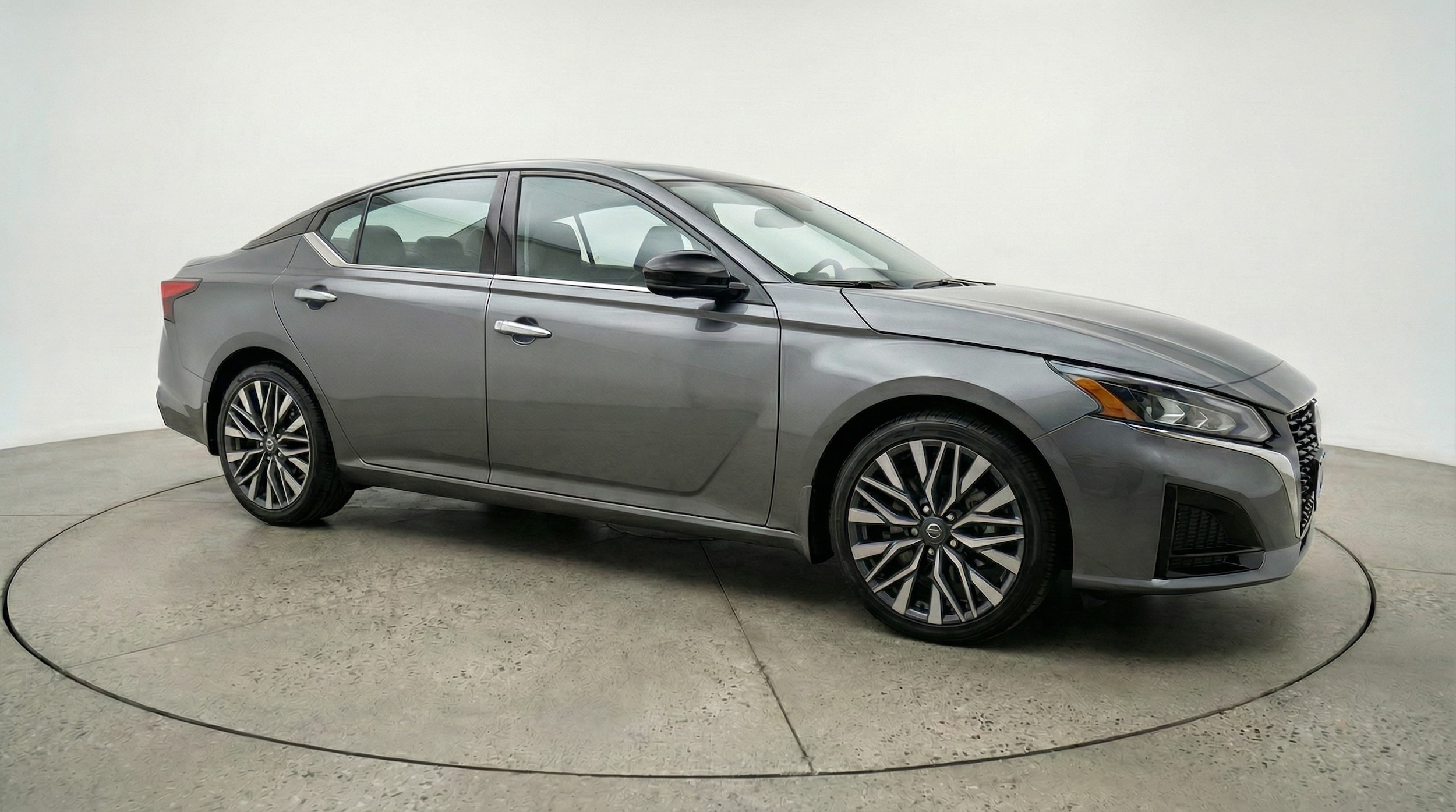 Thumbnail: 2025 Nissan Altima - 1