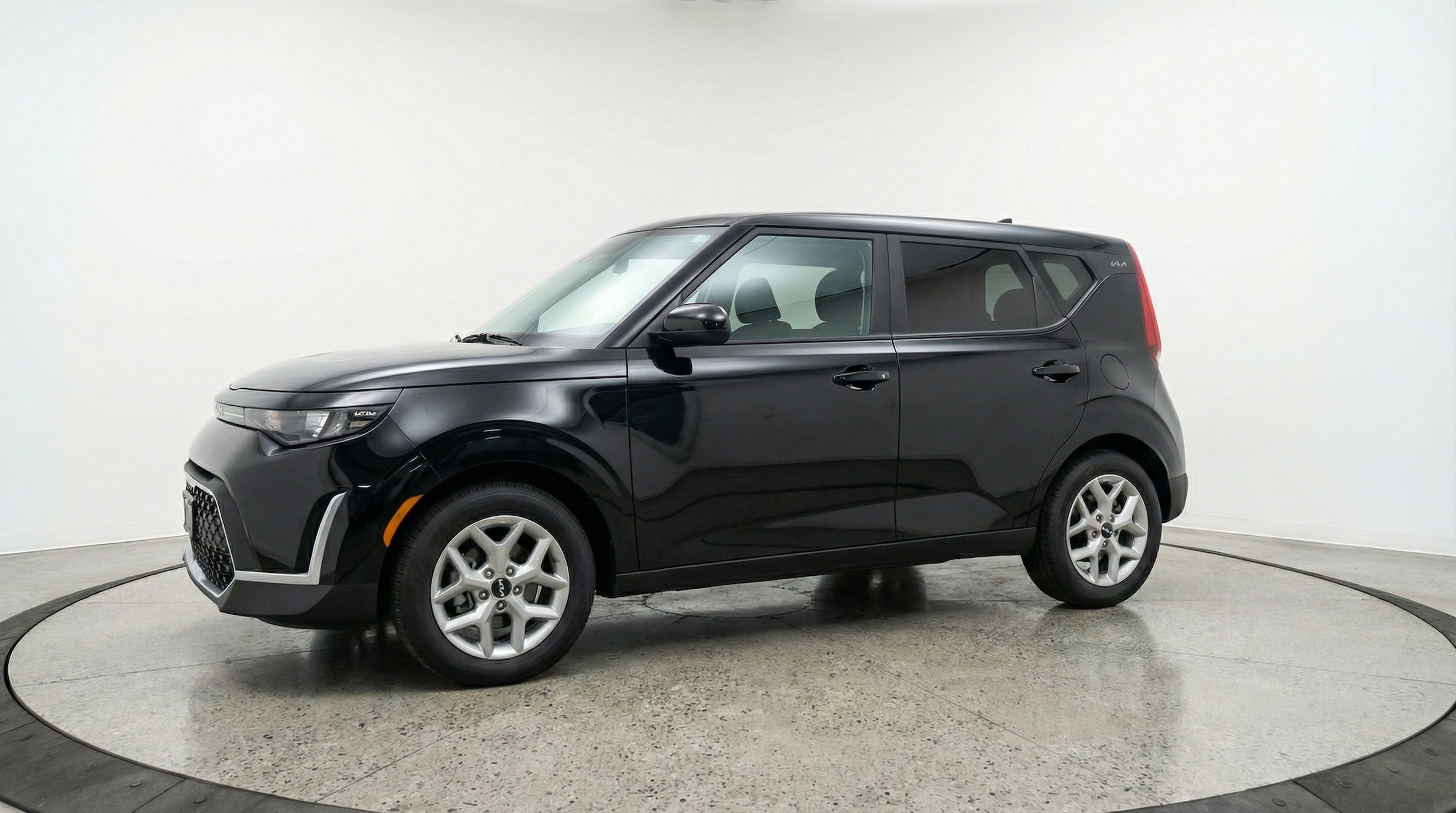 Thumbnail: 2025 Kia Soul - 3