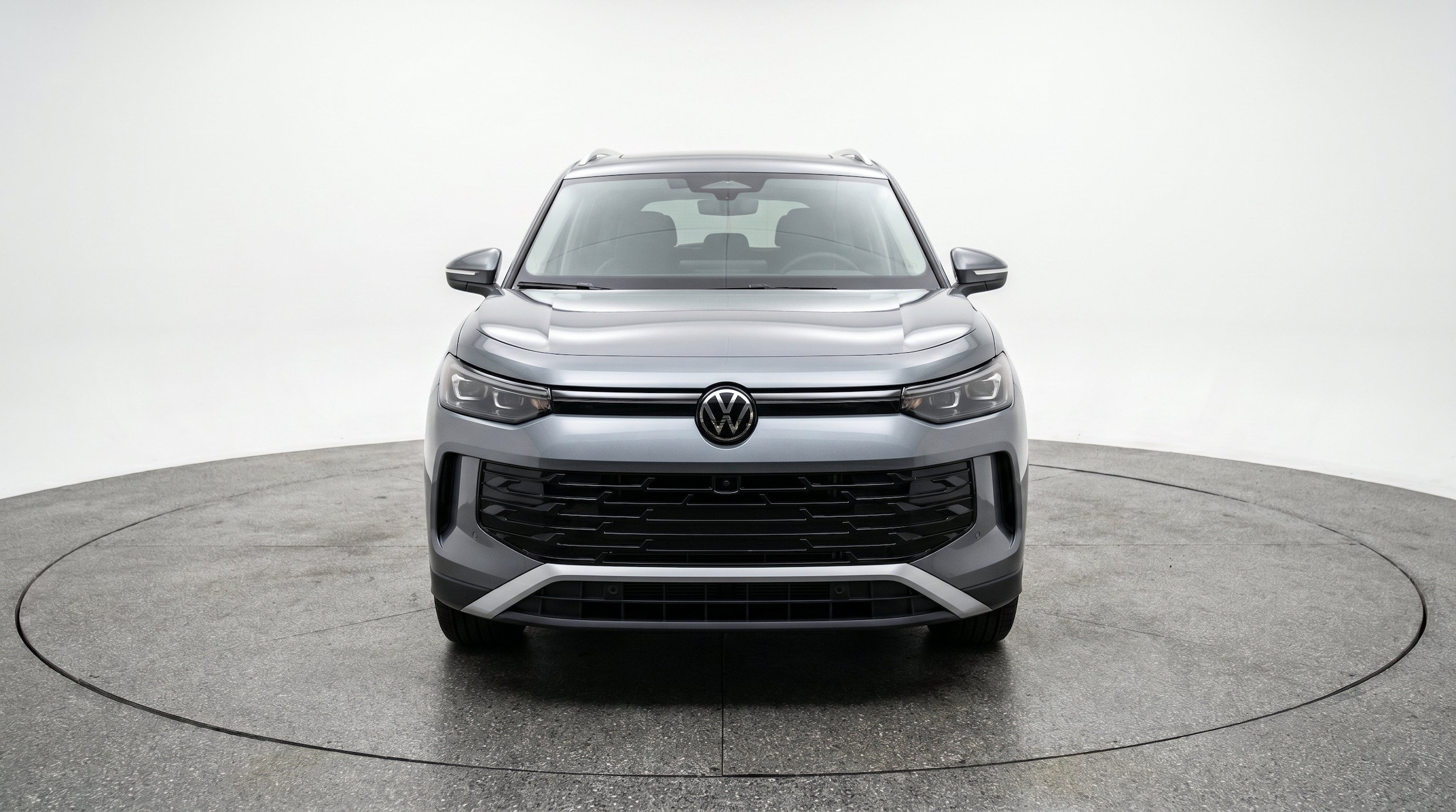 Thumbnail: 2026 Volkswagen Tiguan - 2