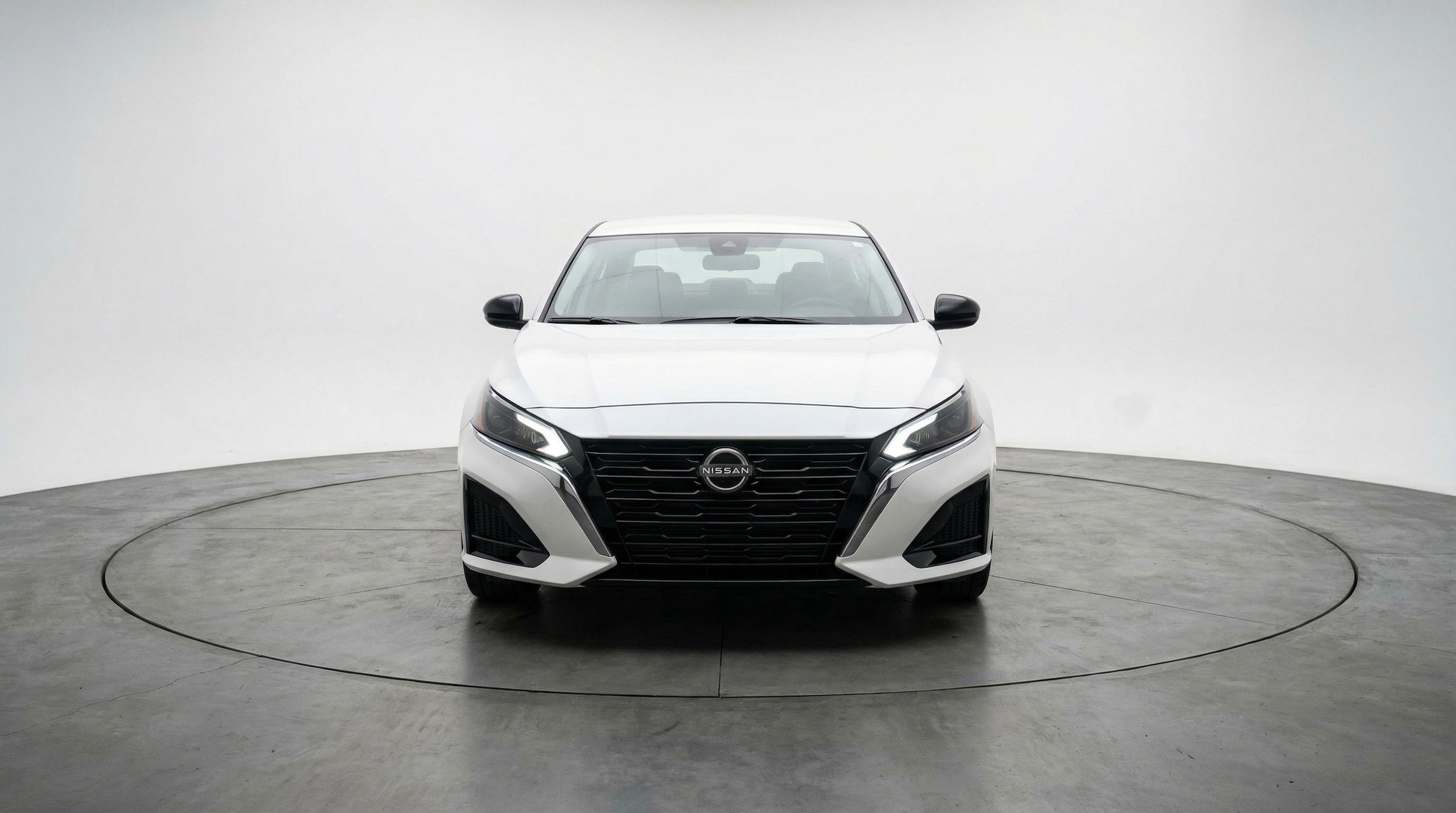 Thumbnail: 2025 Nissan Altima - 2