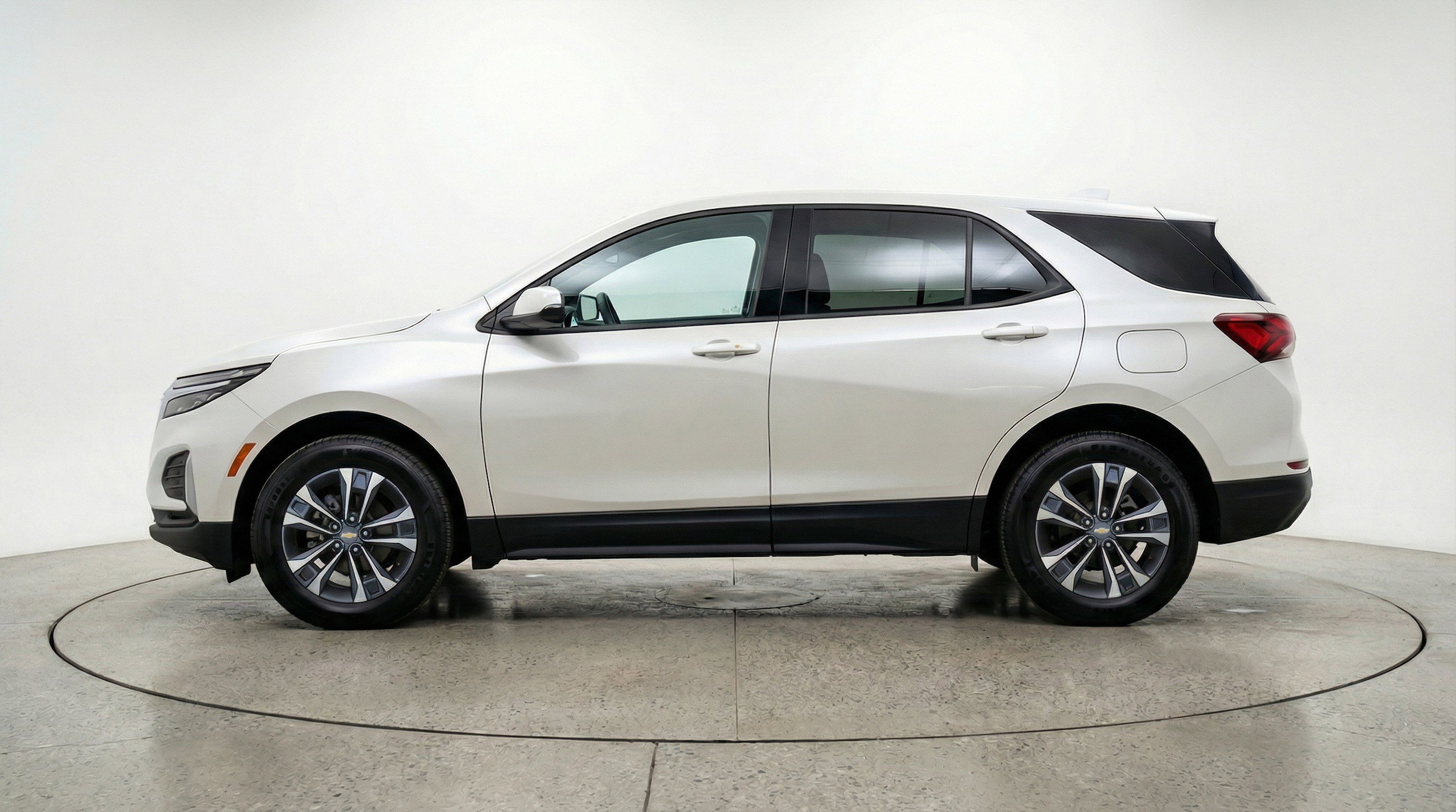 Thumbnail: 2025 Chevrolet Equinox - 5