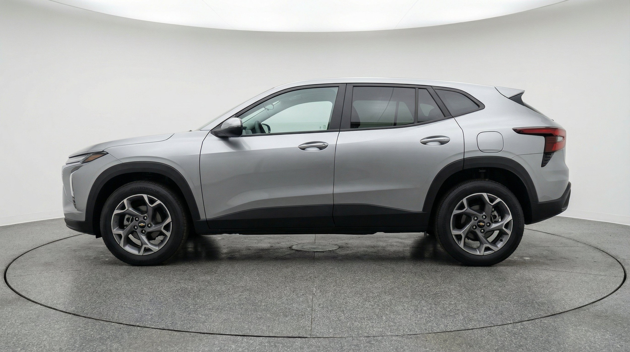 Thumbnail: 2025 Chevrolet Trax - 5