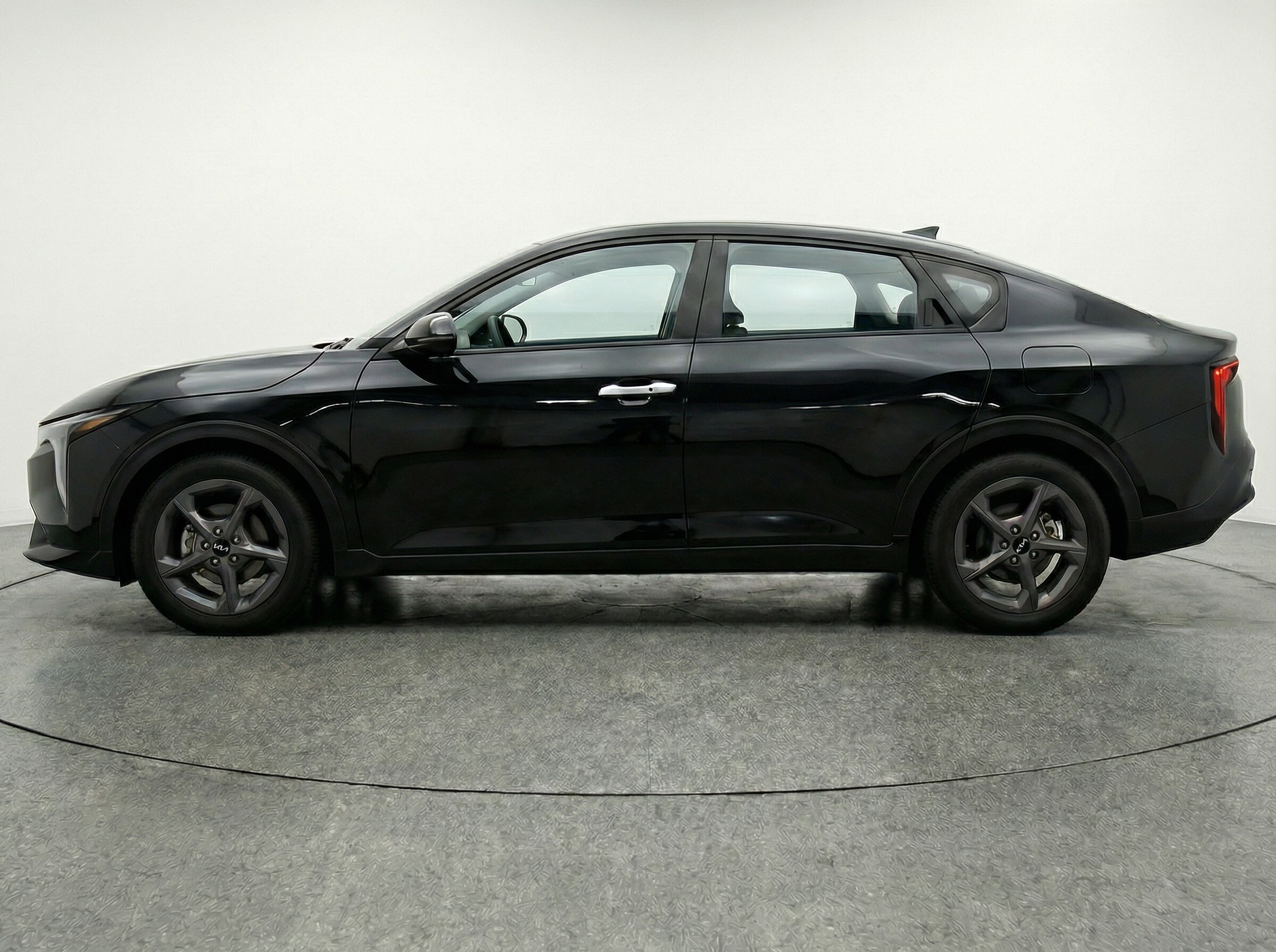 Thumbnail: 2025 Kia K4 - 4