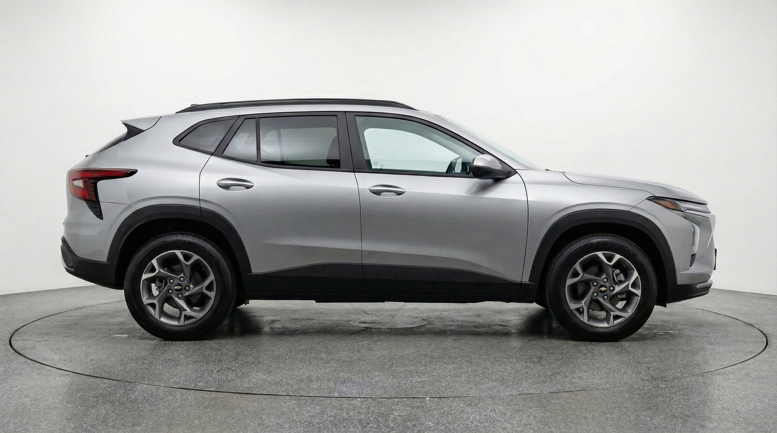 Thumbnail: 2025 Chevrolet Trax - 11